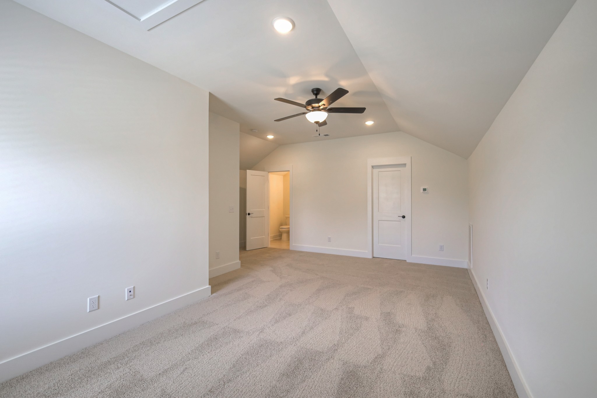 Image 39 of 46 For 2032 12th Street
