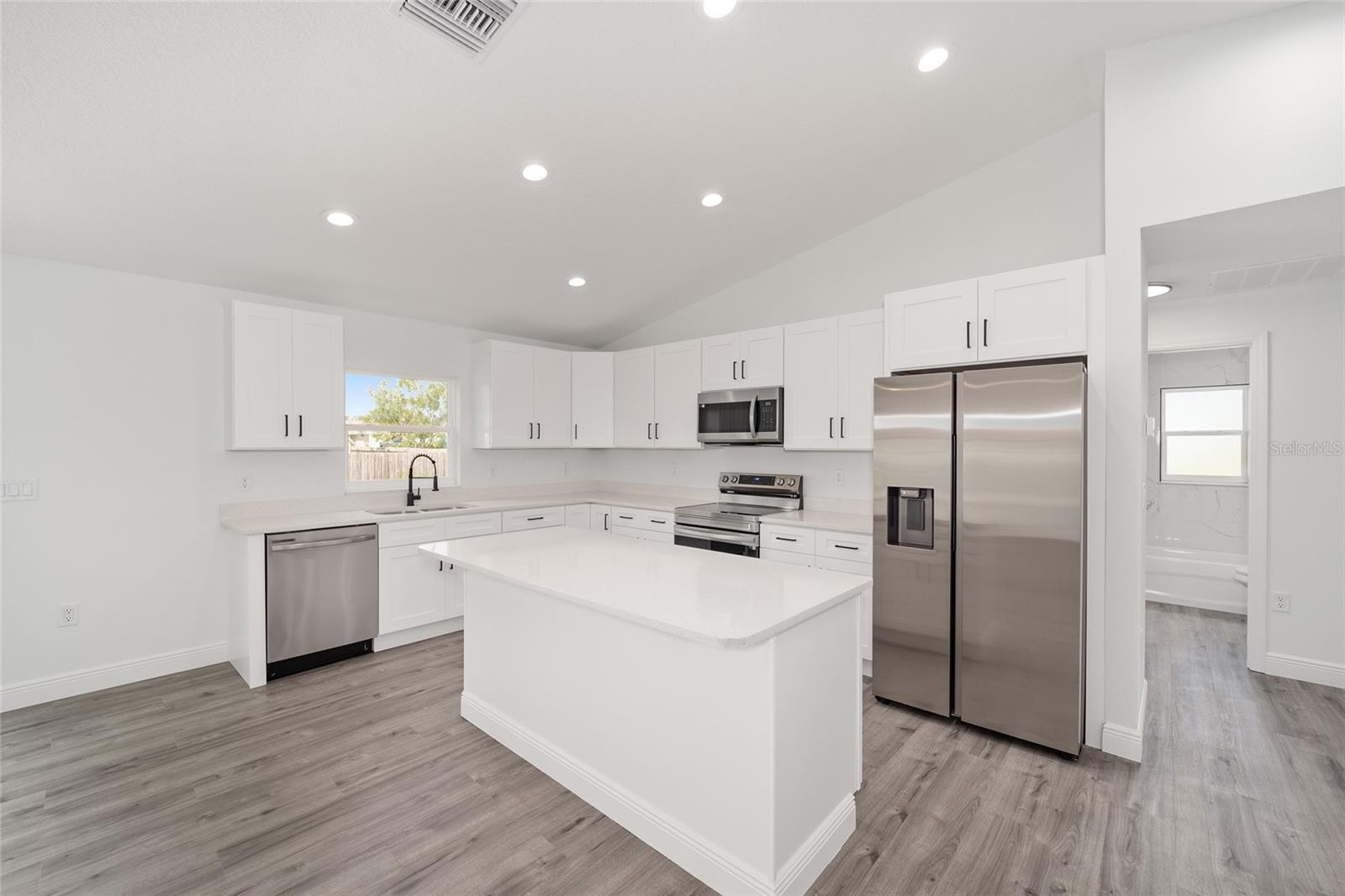 Image 22 of 36 For 9731 Bahia Road