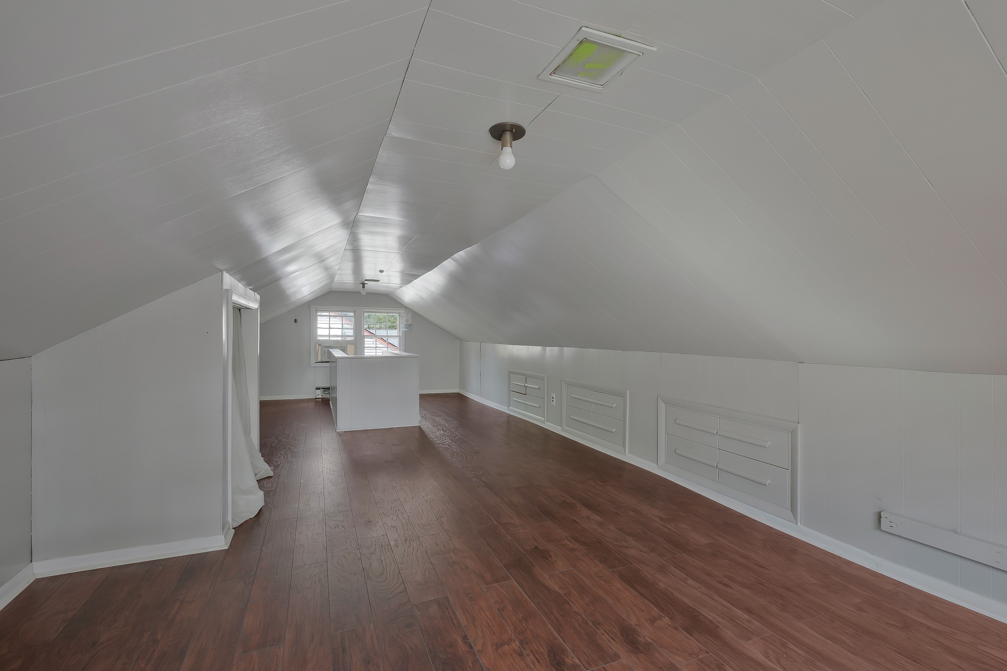 Image 19 of 41 For 12150 165th Street