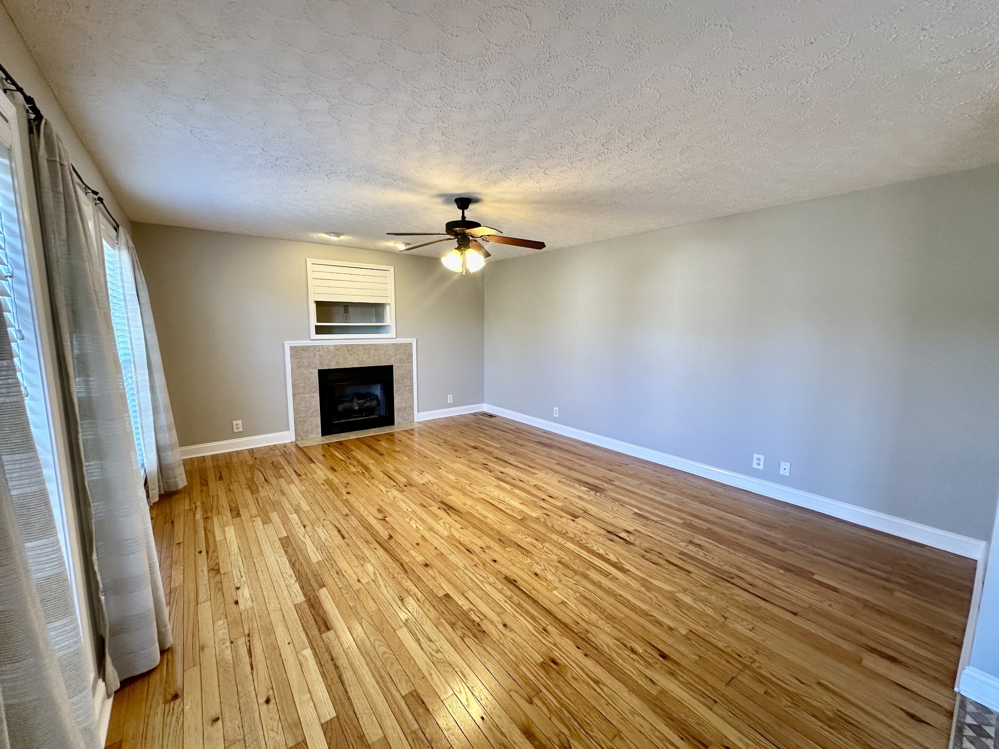 Image 7 of 45 For 2140 40th Street