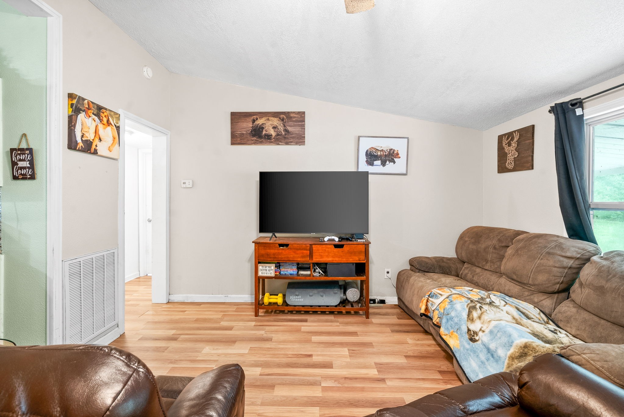 Image 6 of 12 For 5323 8th Place