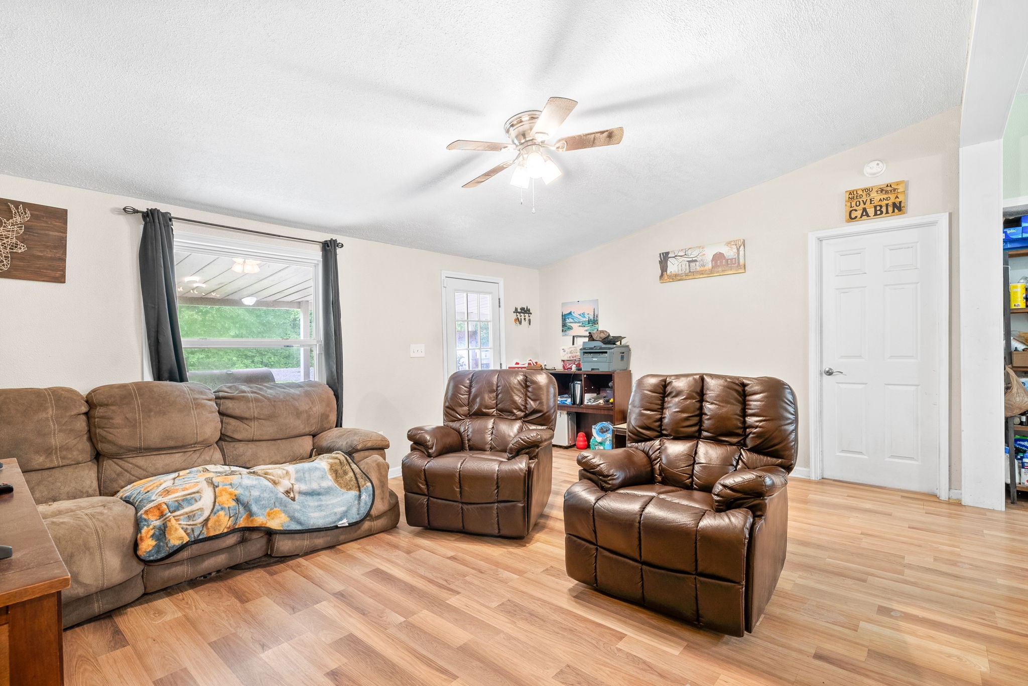 Image 8 of 12 For 5323 8th Place