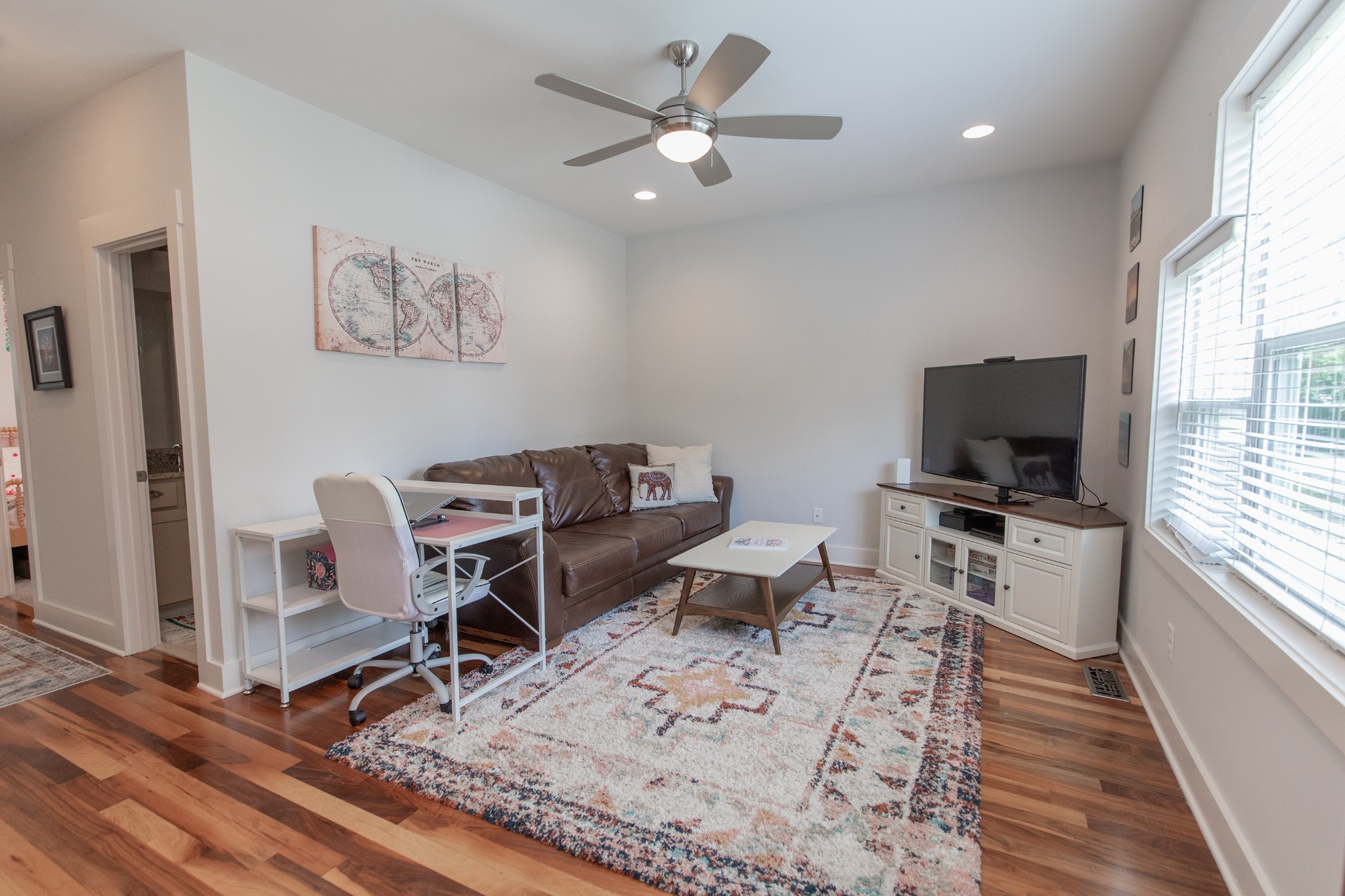 Image 30 of 54 For 3815 17th Street Circle