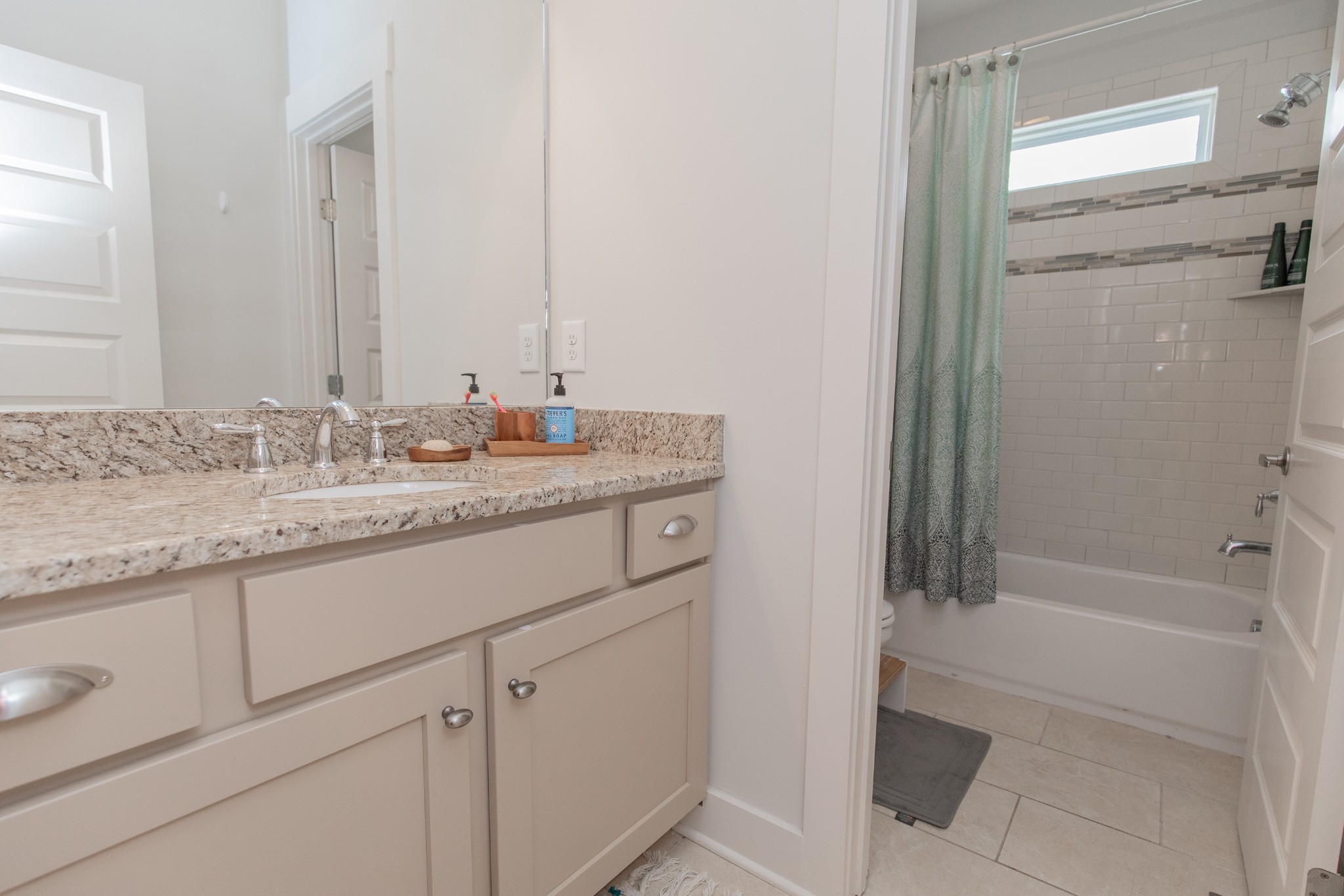 Image 36 of 54 For 3815 17th Street Circle