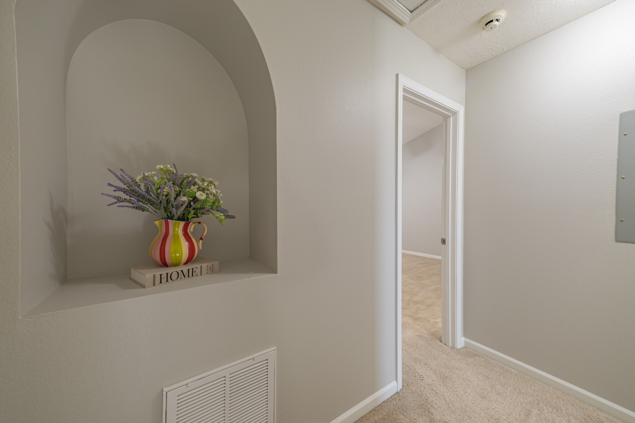 Image 18 of 19 For 17540 30th Avenue