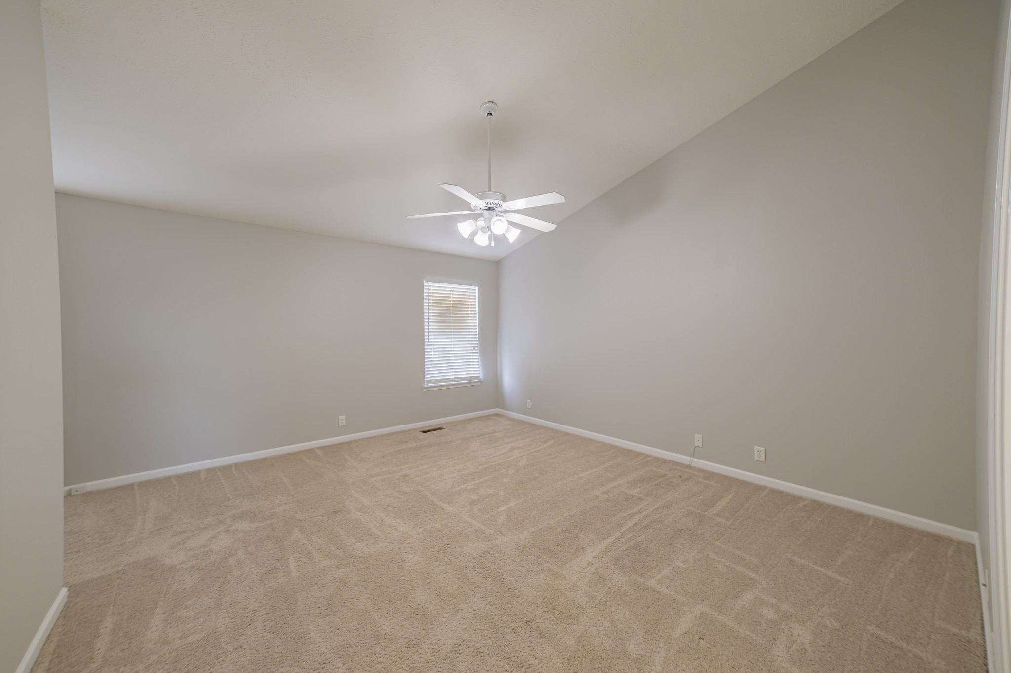 Image 19 of 19 For 17540 30th Avenue