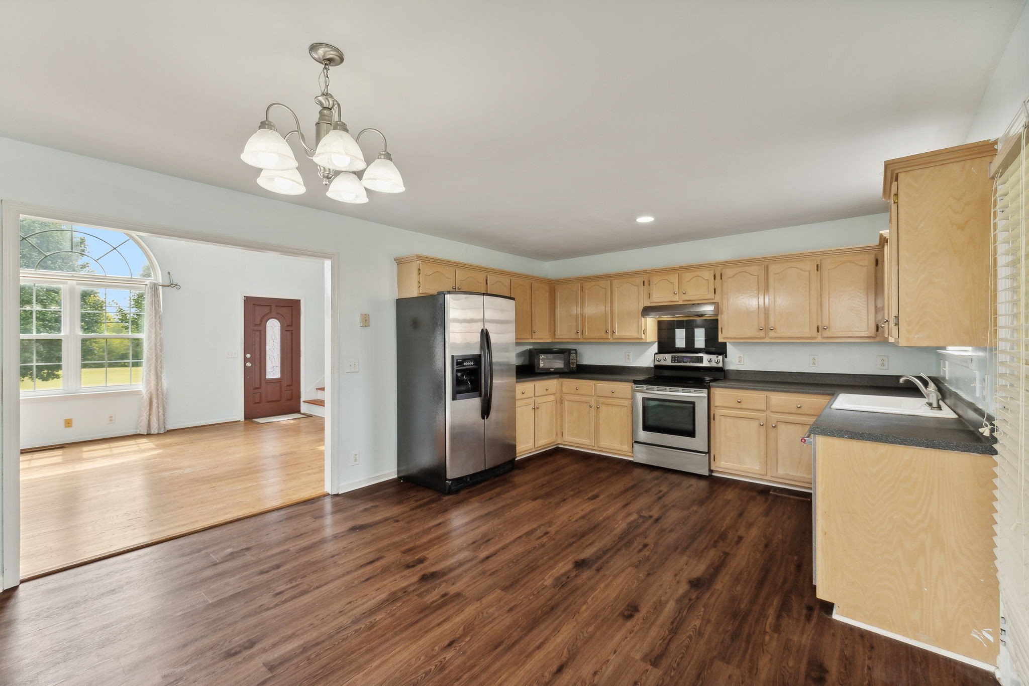 Image 17 of 21 For 4770 114th Street