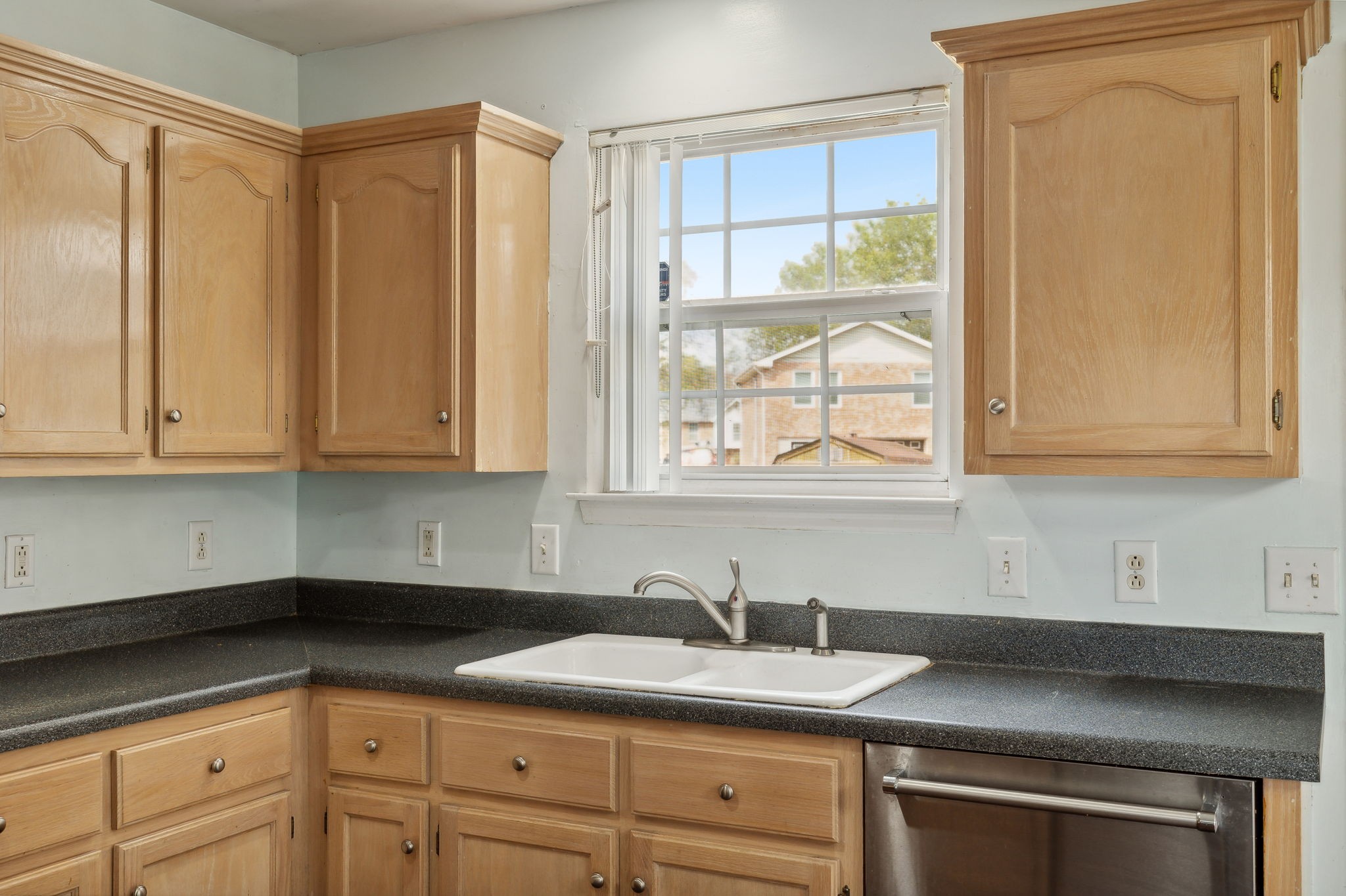 Image 19 of 21 For 4770 114th Street