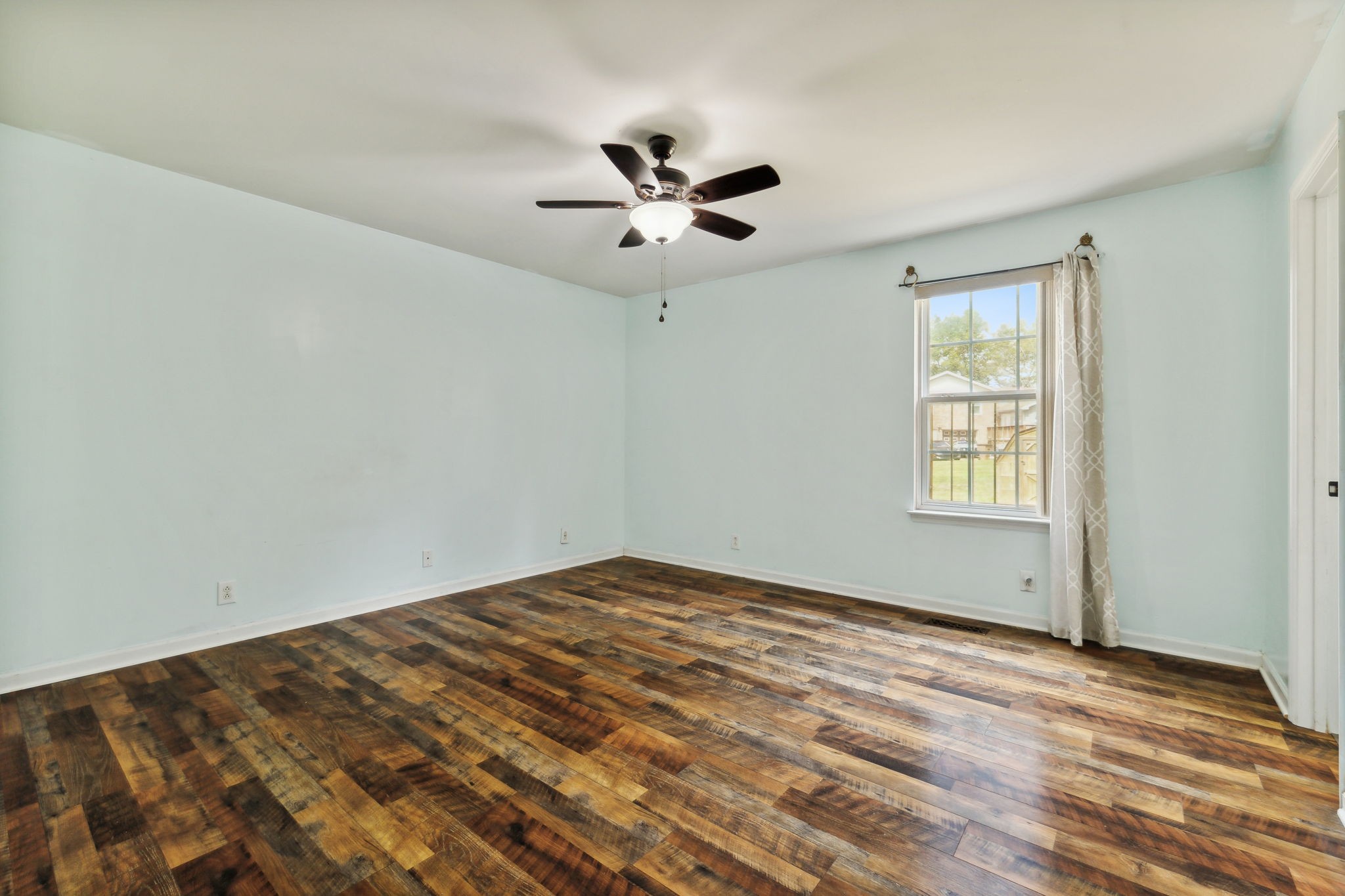 Image 21 of 21 For 4770 114th Street