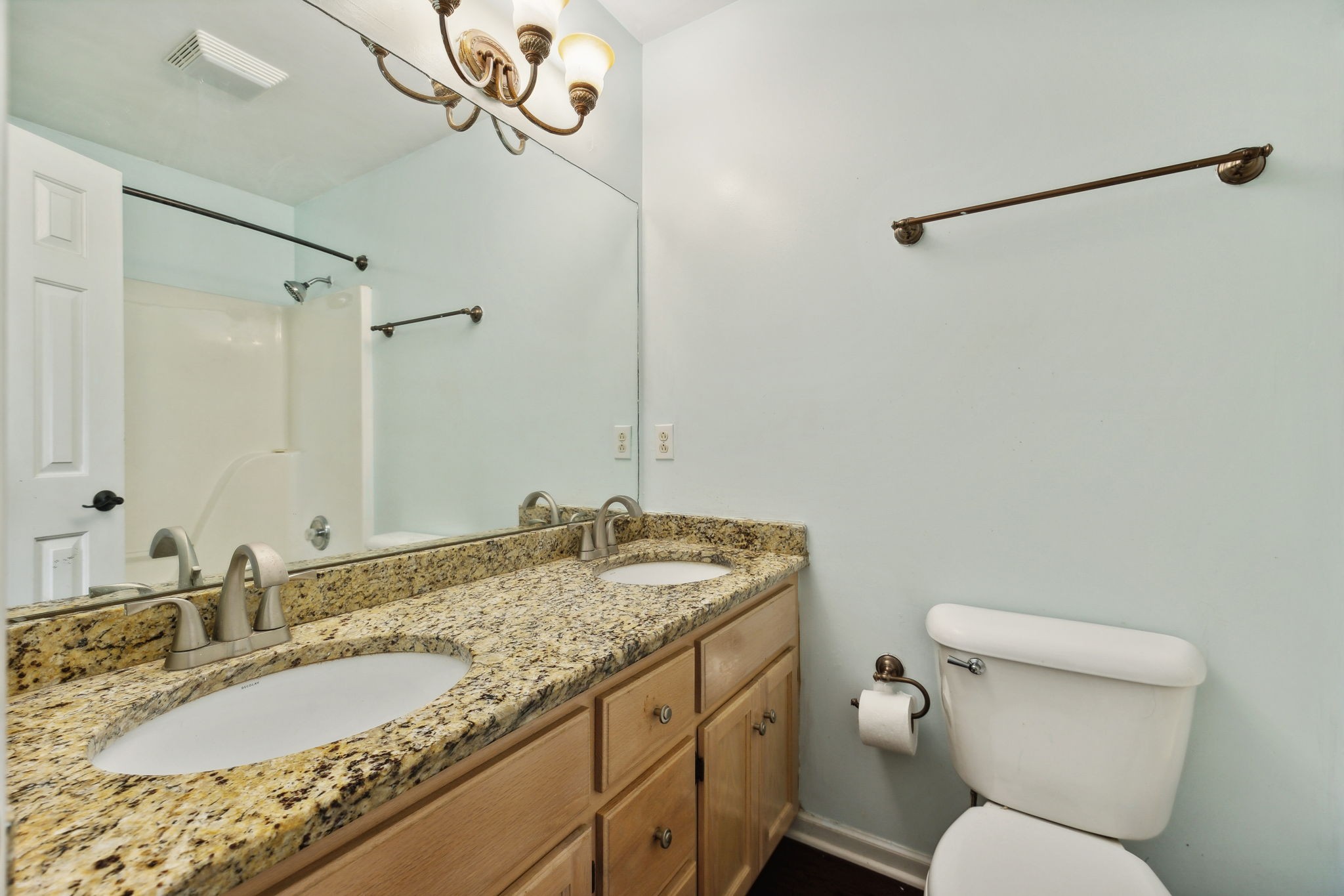 Image 23 of 62 For 4770 114th Street