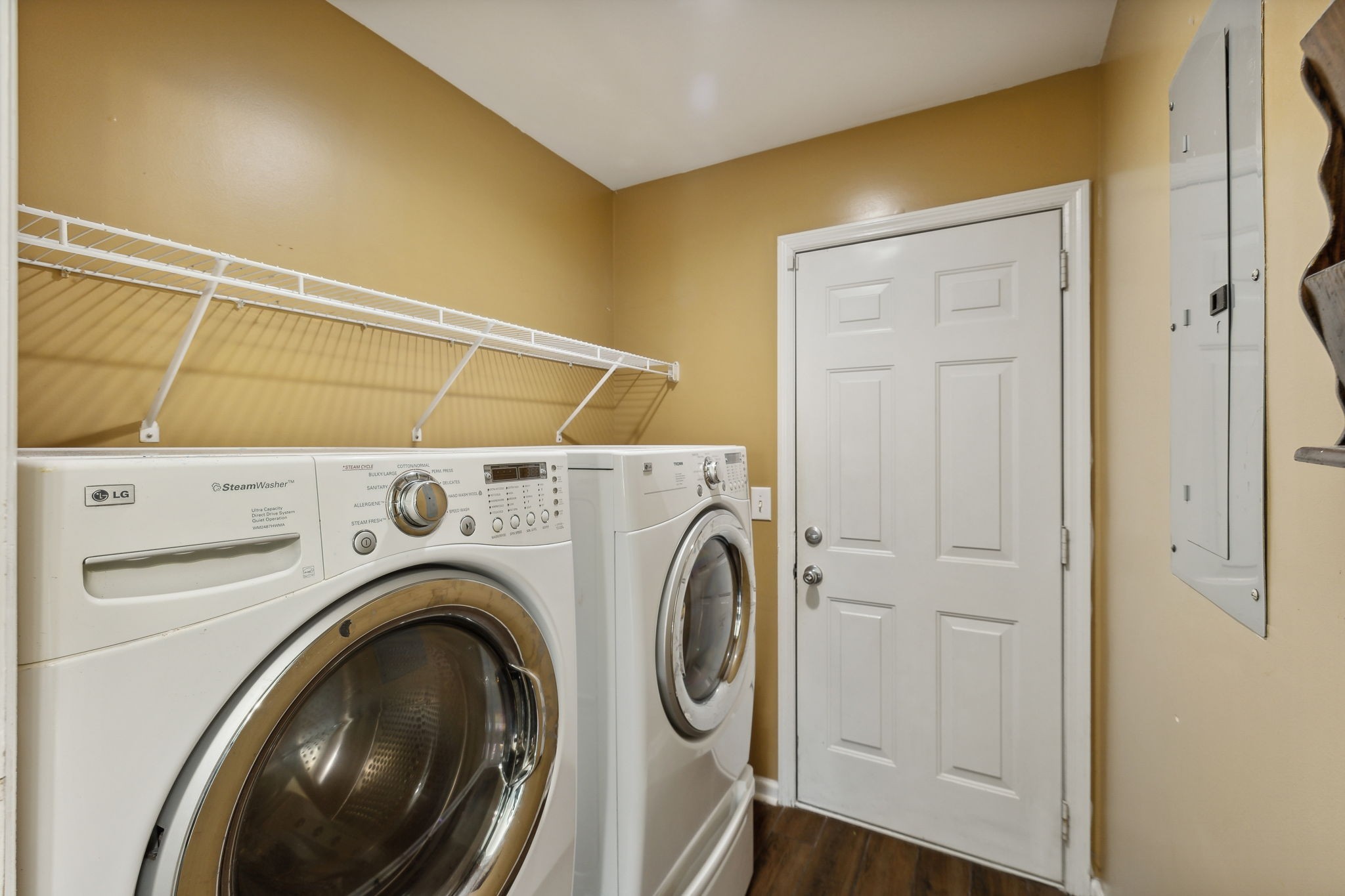 Image 28 of 62 For 4770 114th Street