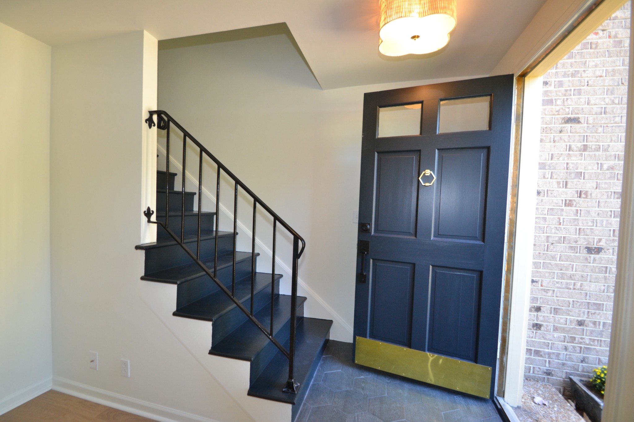 Image 5 of 9 For 5015 88th Place