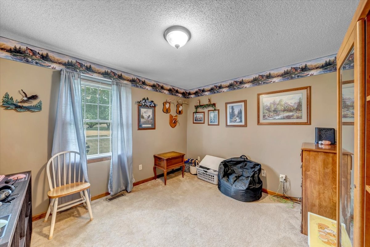 Image 15 of 89 For 5653 50th Terrace
