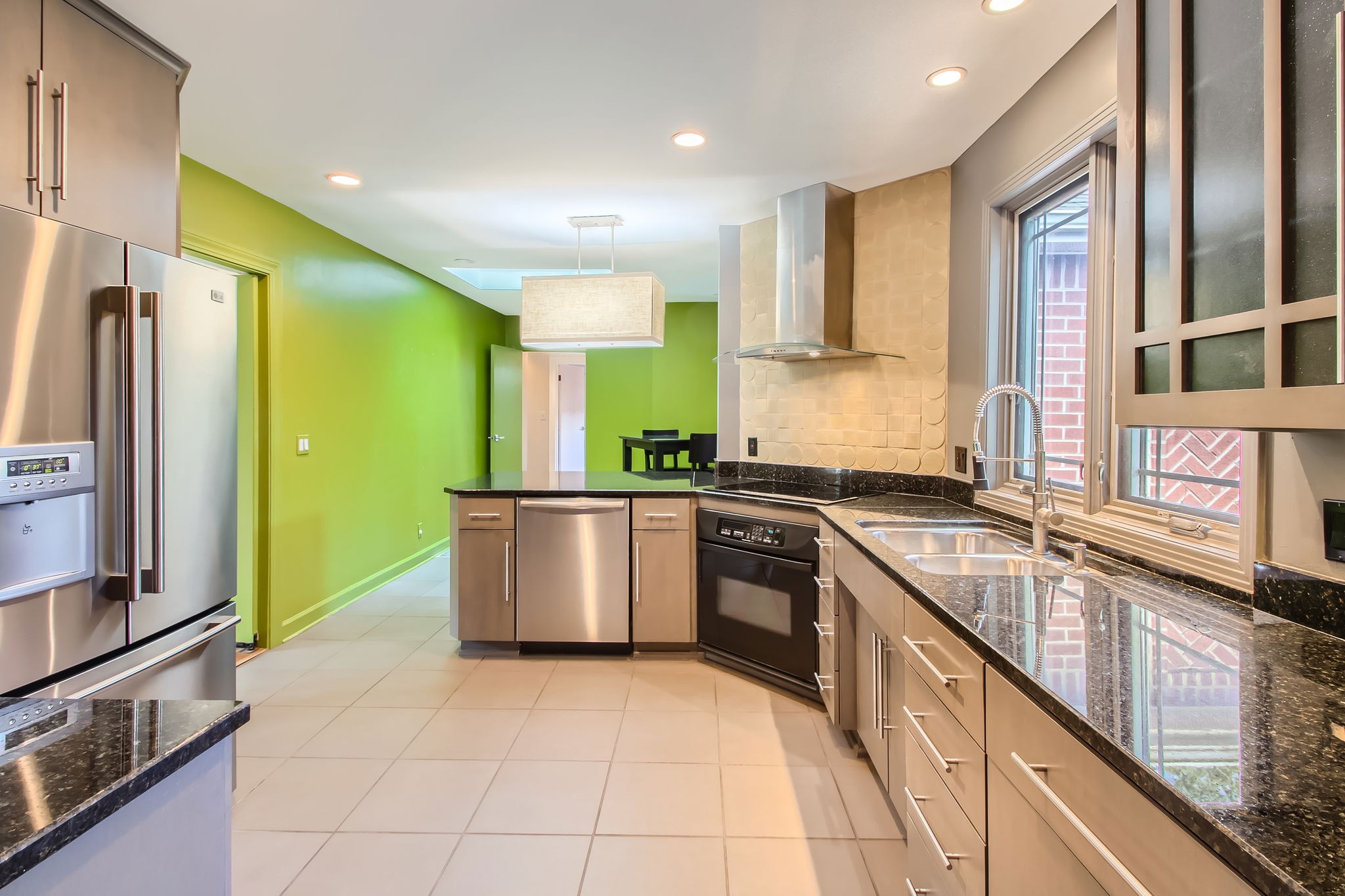 Image 12 of 55 For 22189 Neptune Boulevard