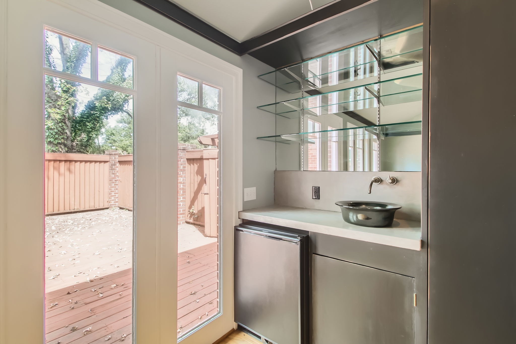 Image 16 of 55 For 22189 Neptune Boulevard