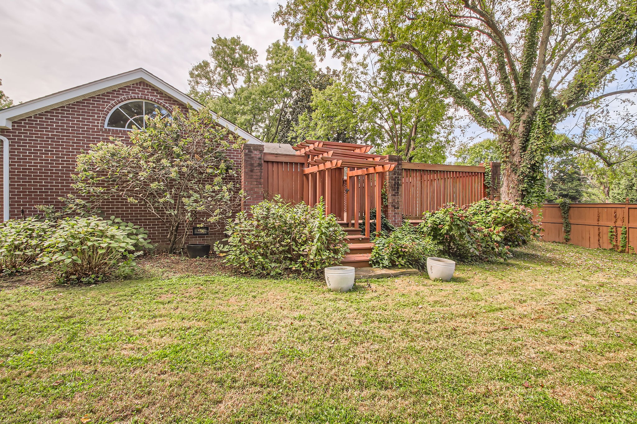 Image 27 of 55 For 22189 Neptune Boulevard