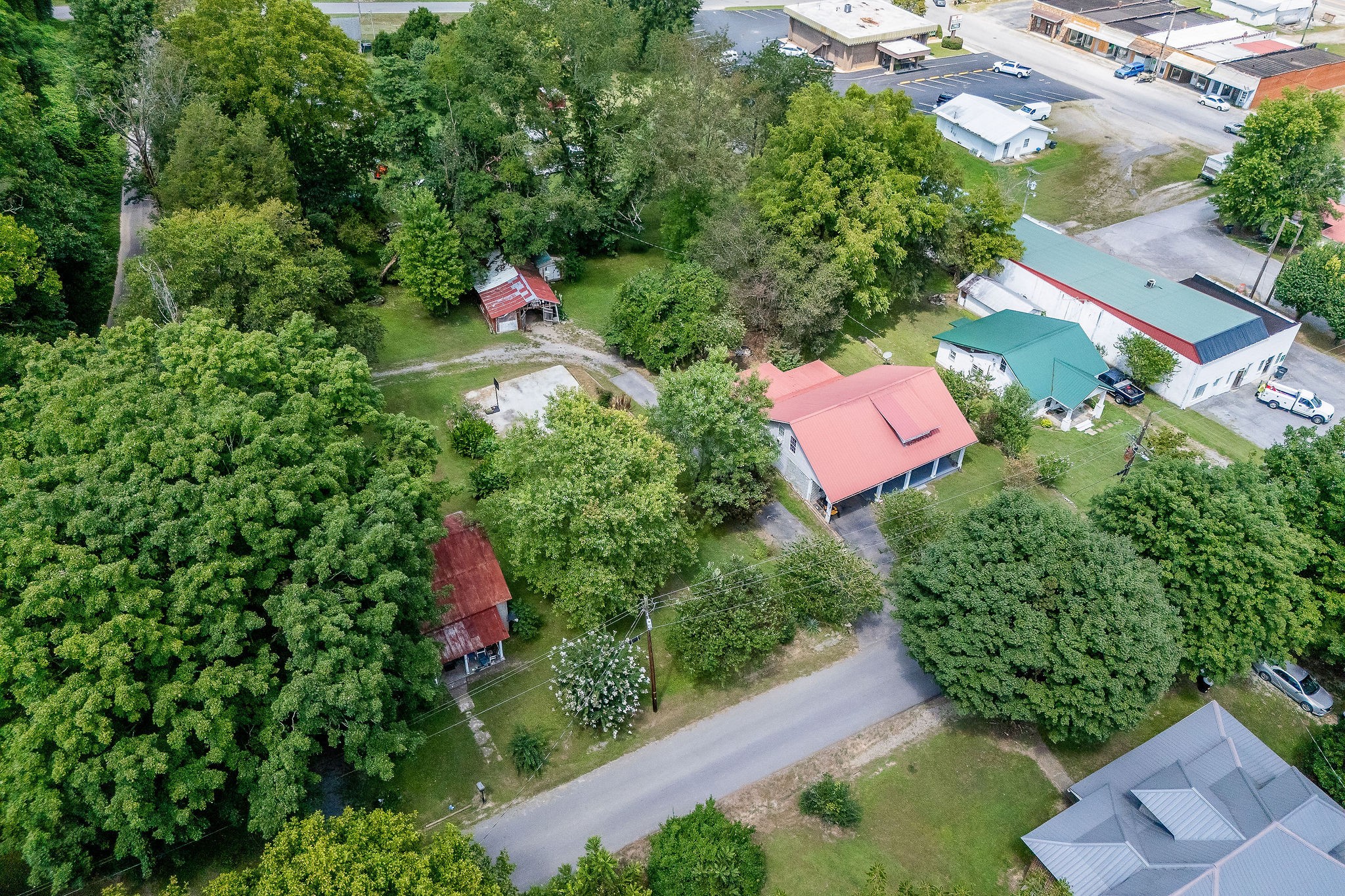 Image 3 of 74 For 16193 14th Avenue Road