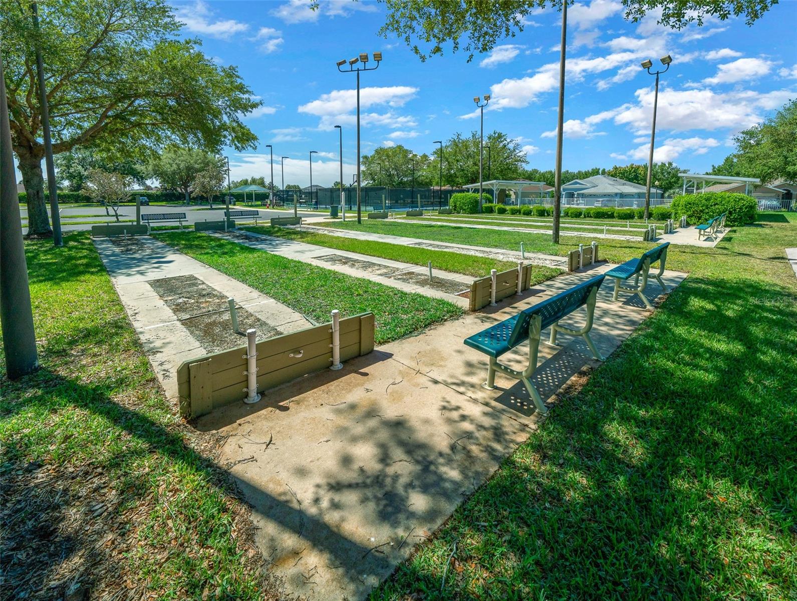 Image 70 of 74 For 16193 14th Avenue Road