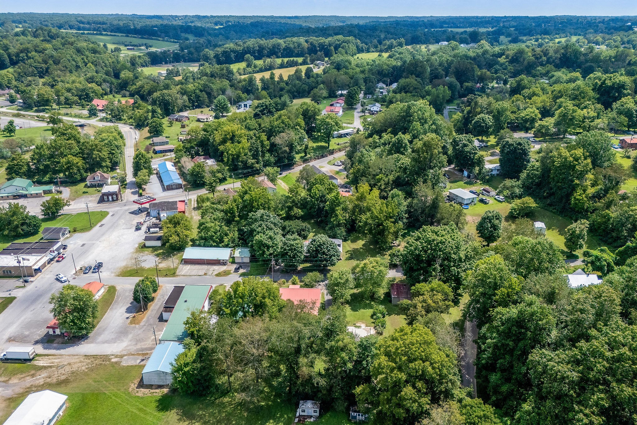 Image 9 of 74 For 16193 14th Avenue Road