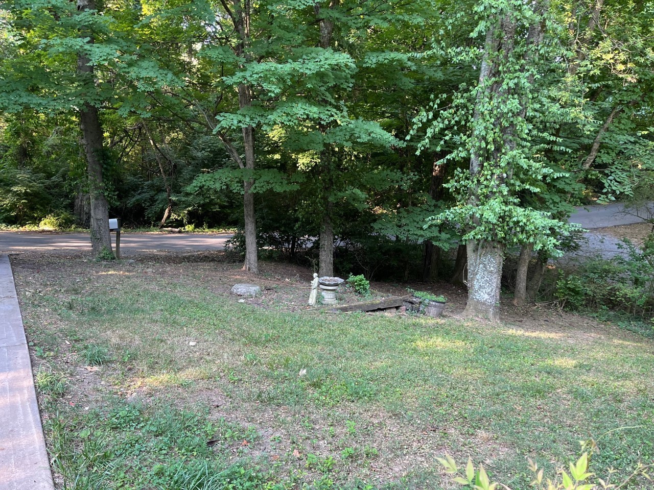Image 9 of 88 For 2146 9th Street