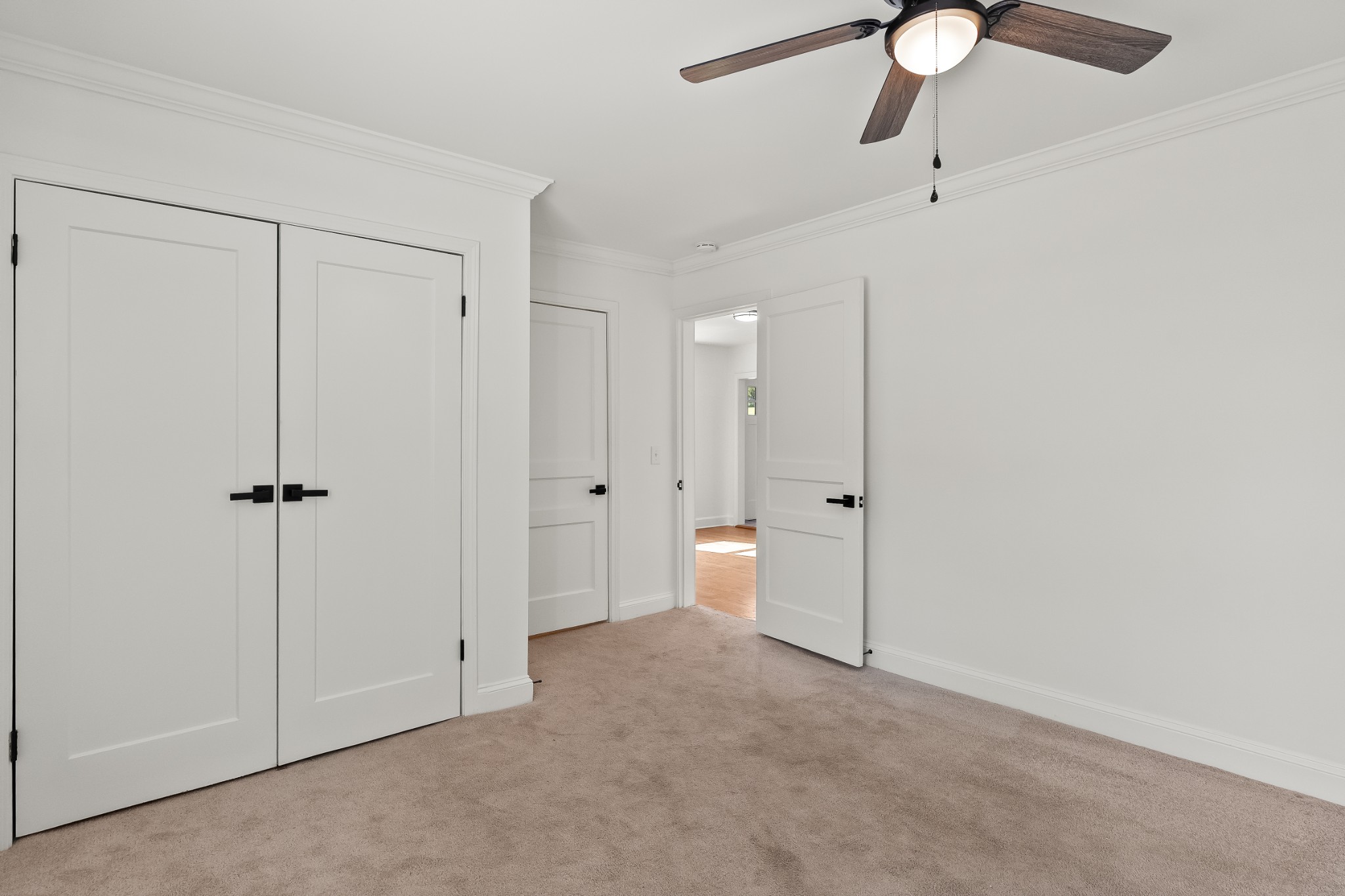Listing photo id 12 for 2600 Highway 44 W 2