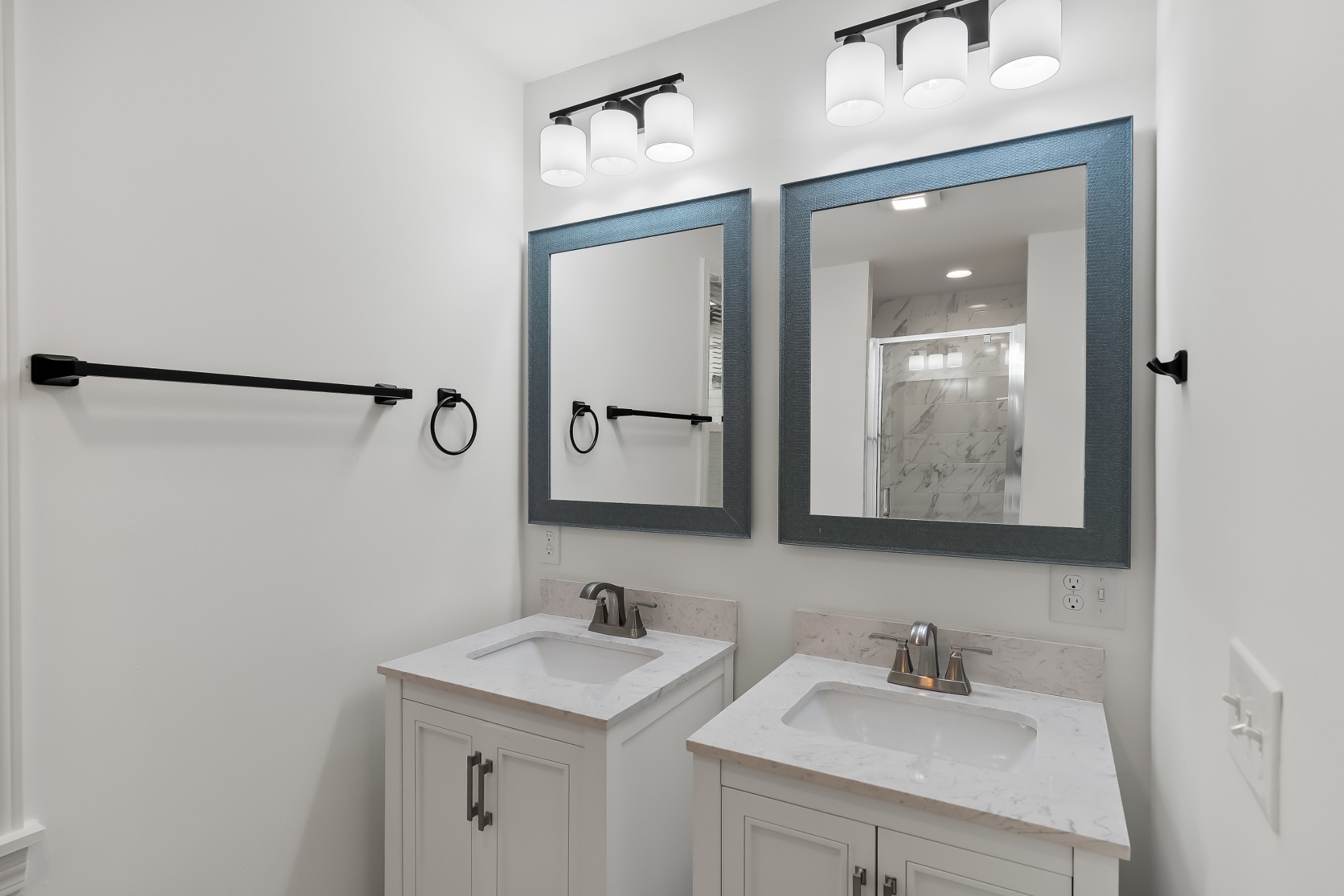 Listing photo id 13 for 2600 Highway 44 W 2
