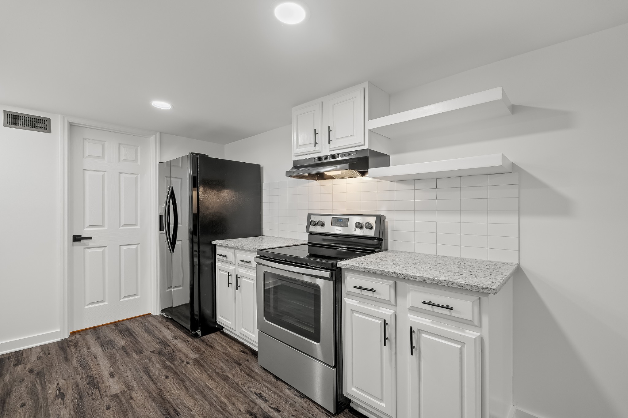 Listing photo id 26 for 2600 Highway 44 W 2