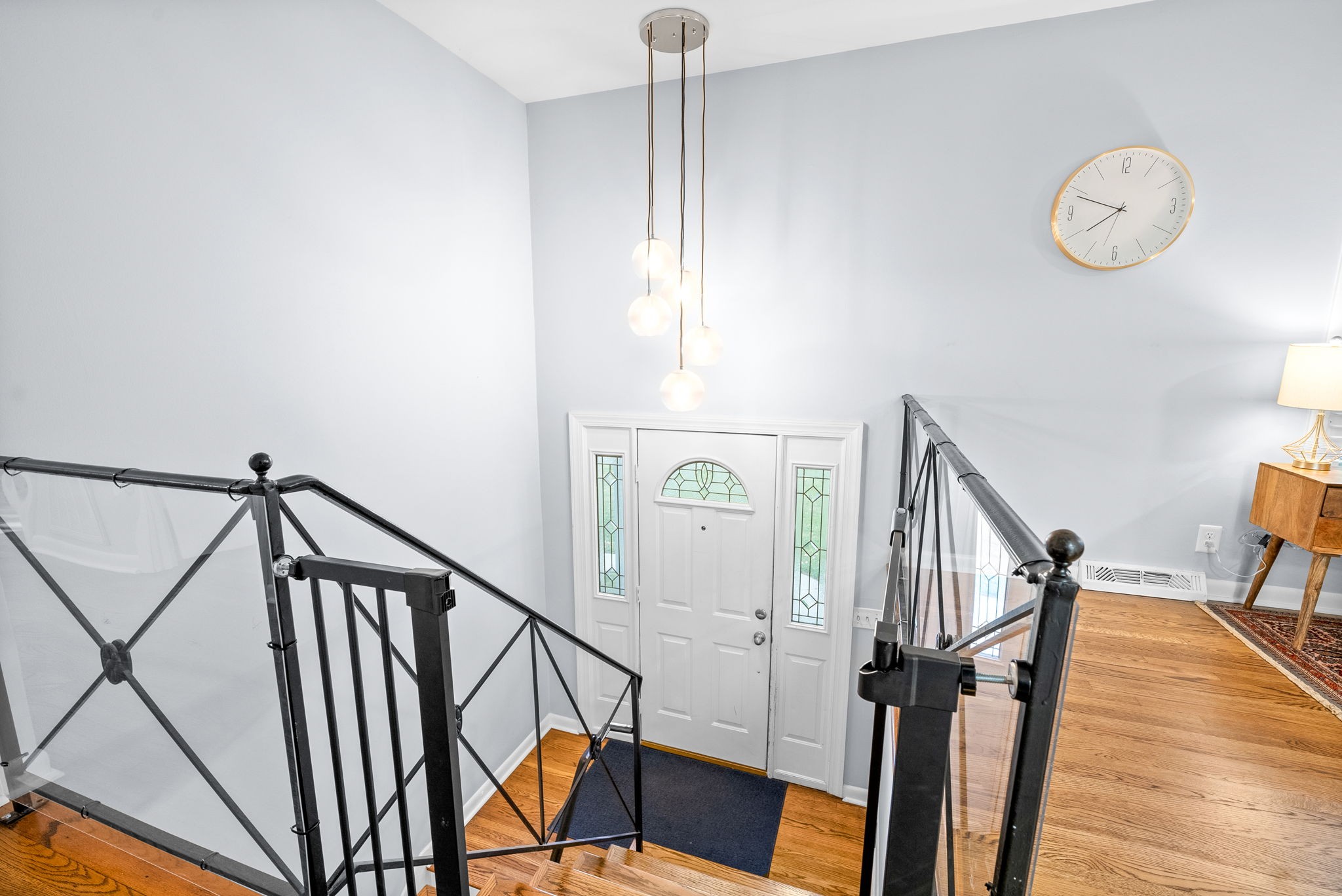 Listing photo id 4 for 3728 Eastpark Way