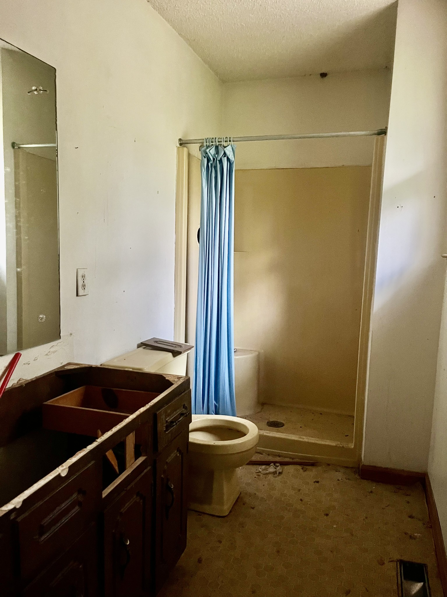 Image 33 of 65 For 6780 57th Avenue