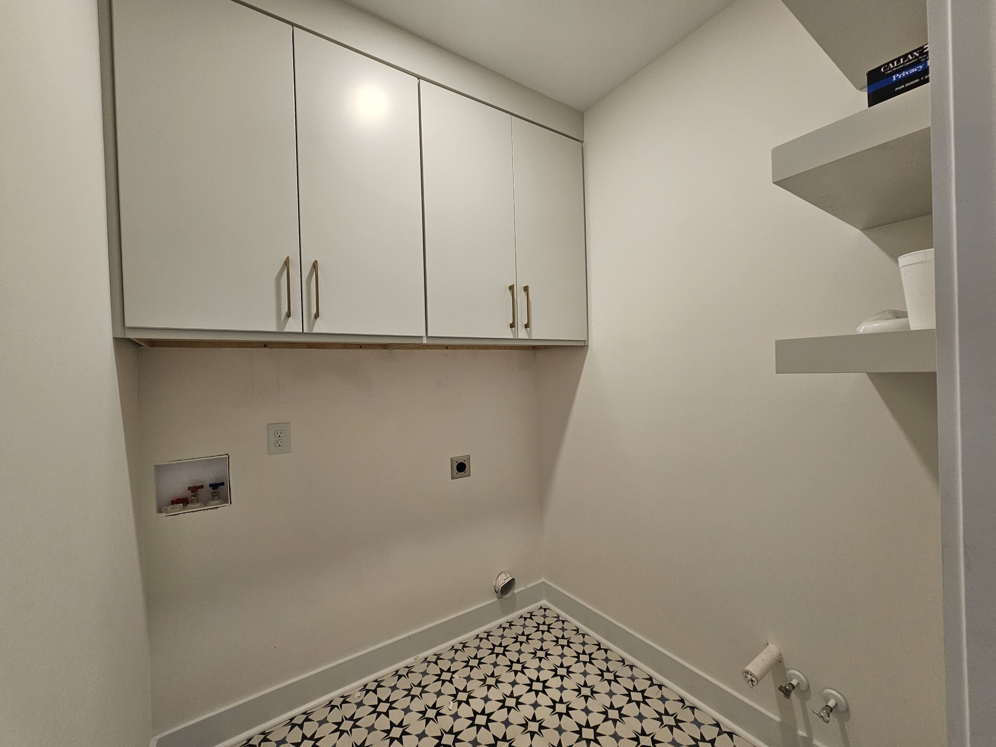 Image 14 of 44 For 8870 62nd Avenue