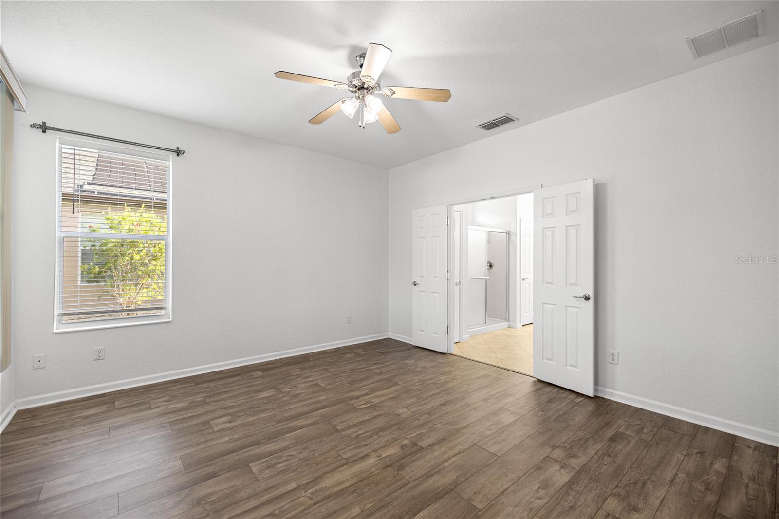 Image 16 of 26 For 7270 99th Circle