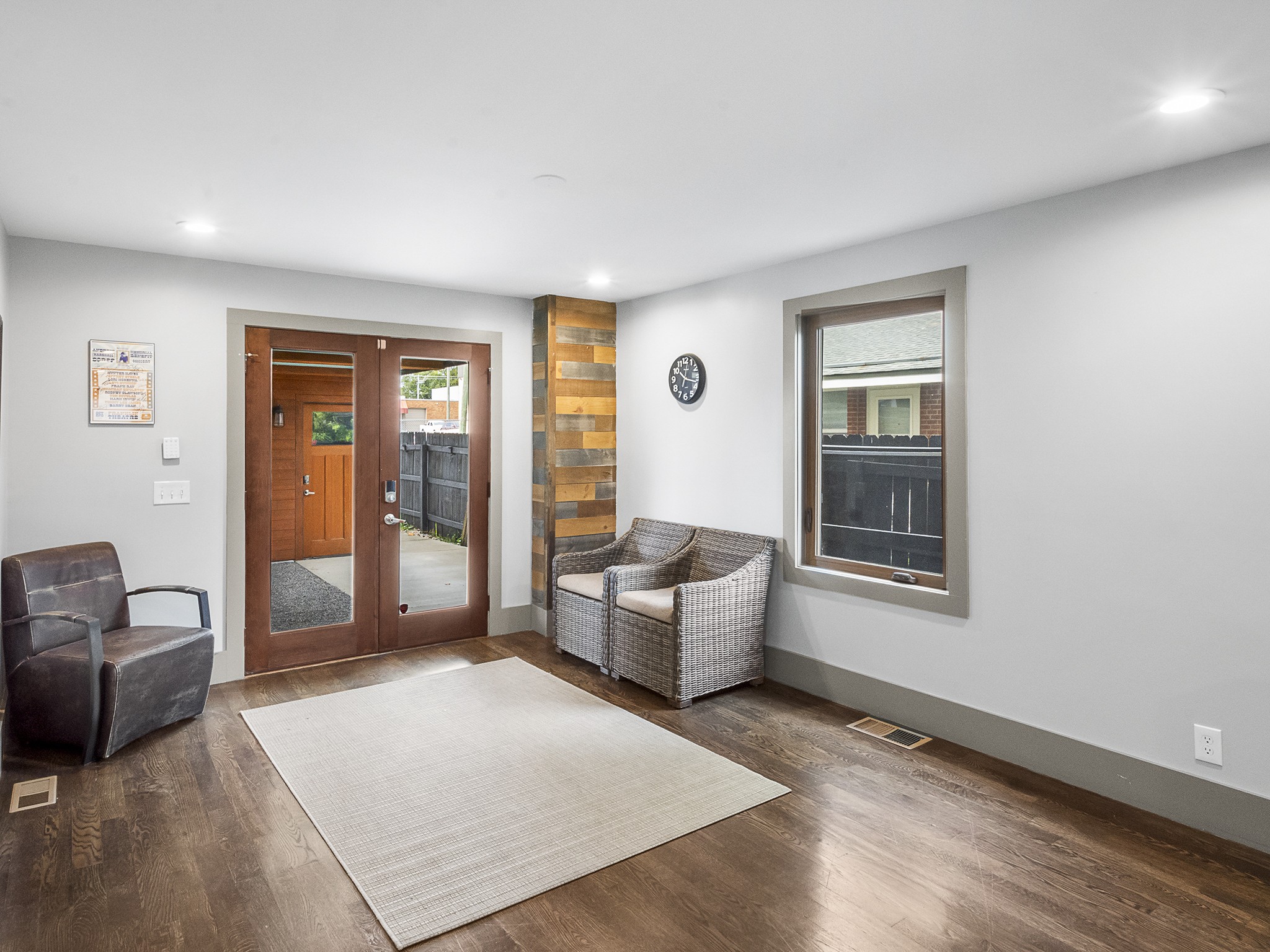 Image 13 of 29 For 2831 49th Street