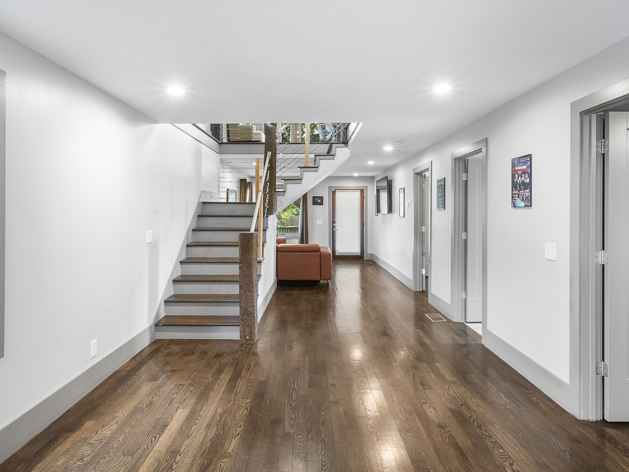 Image 14 of 29 For 2831 49th Street