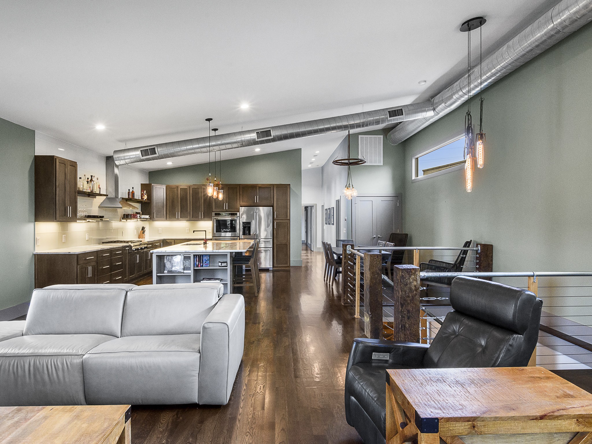 Image 26 of 29 For 2831 49th Street