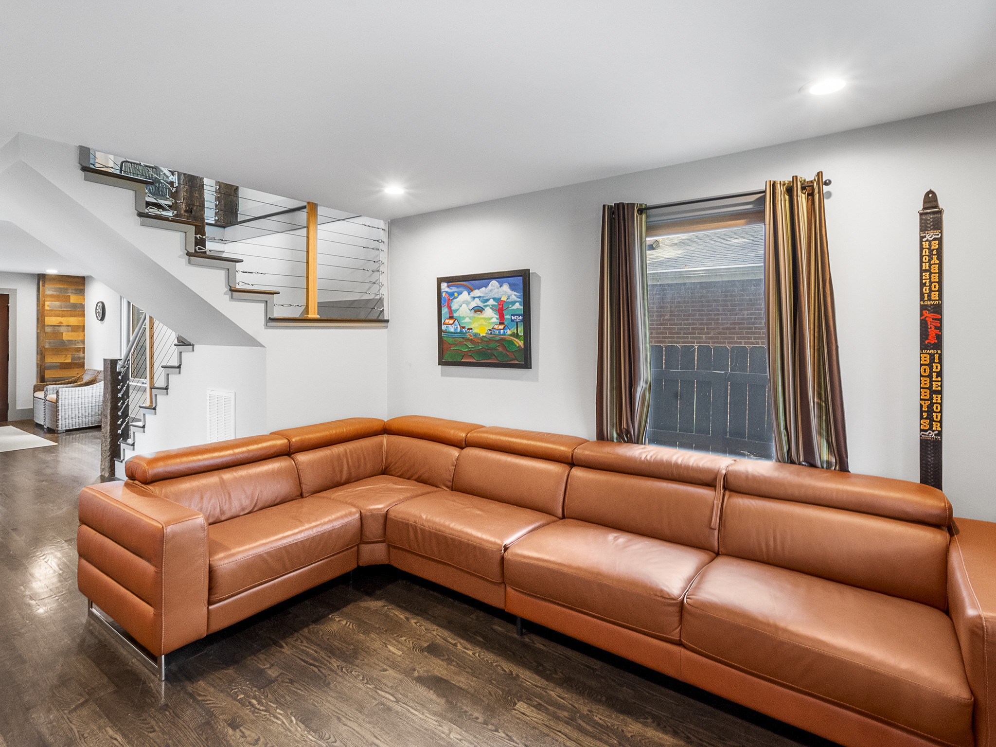 Image 5 of 29 For 2831 49th Street