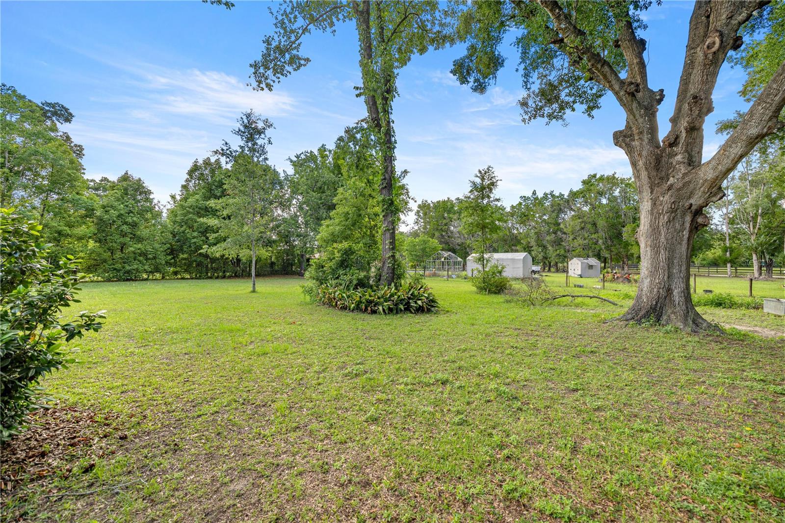 Image 40 of 56 For 465 155th Street Road