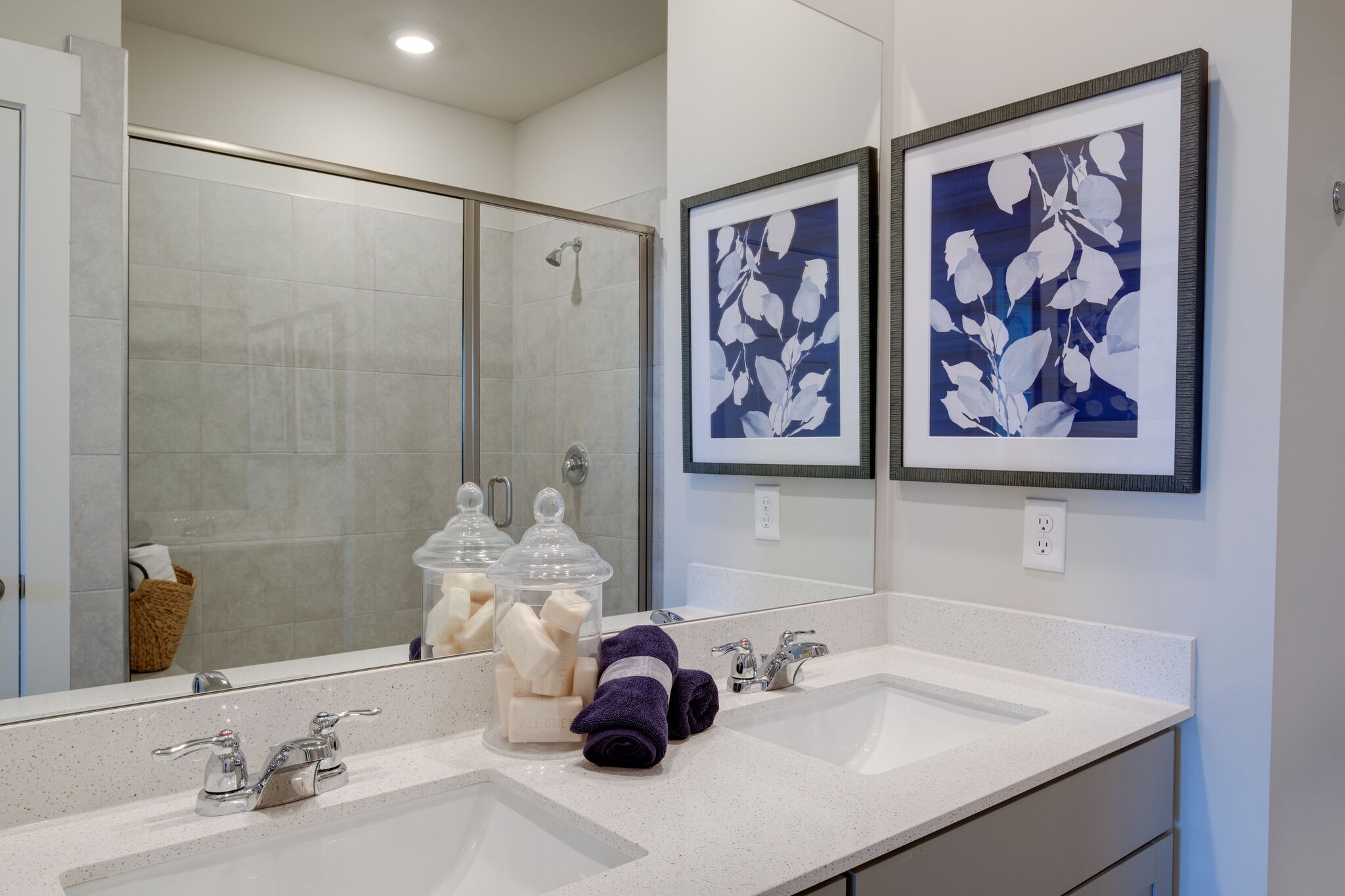 Image 15 of 31 For 415 1st Avenue 103-b