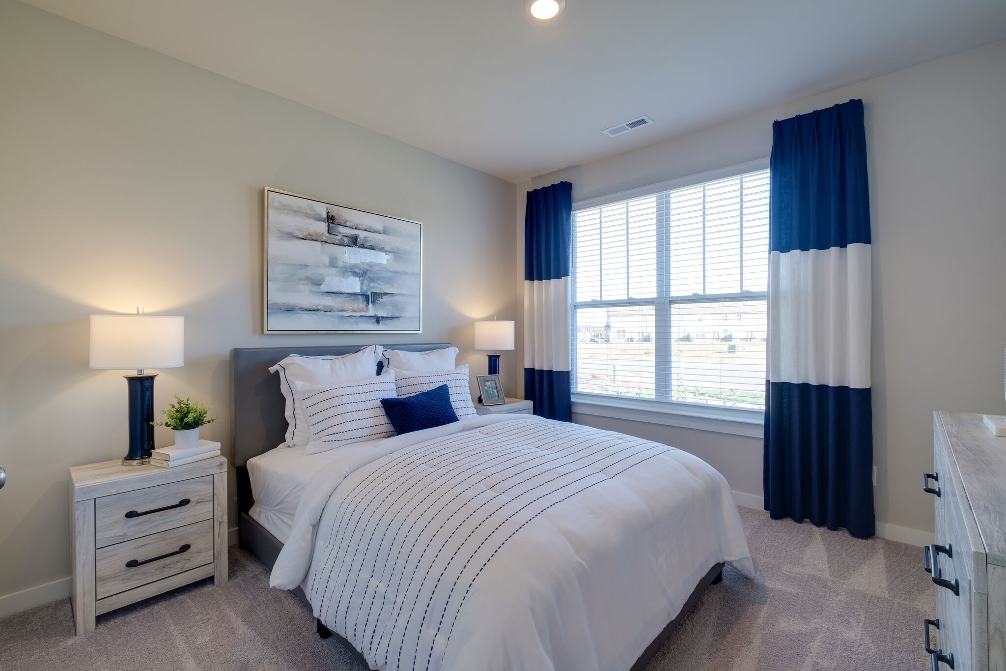 Image 20 of 31 For 415 1st Avenue 103-b