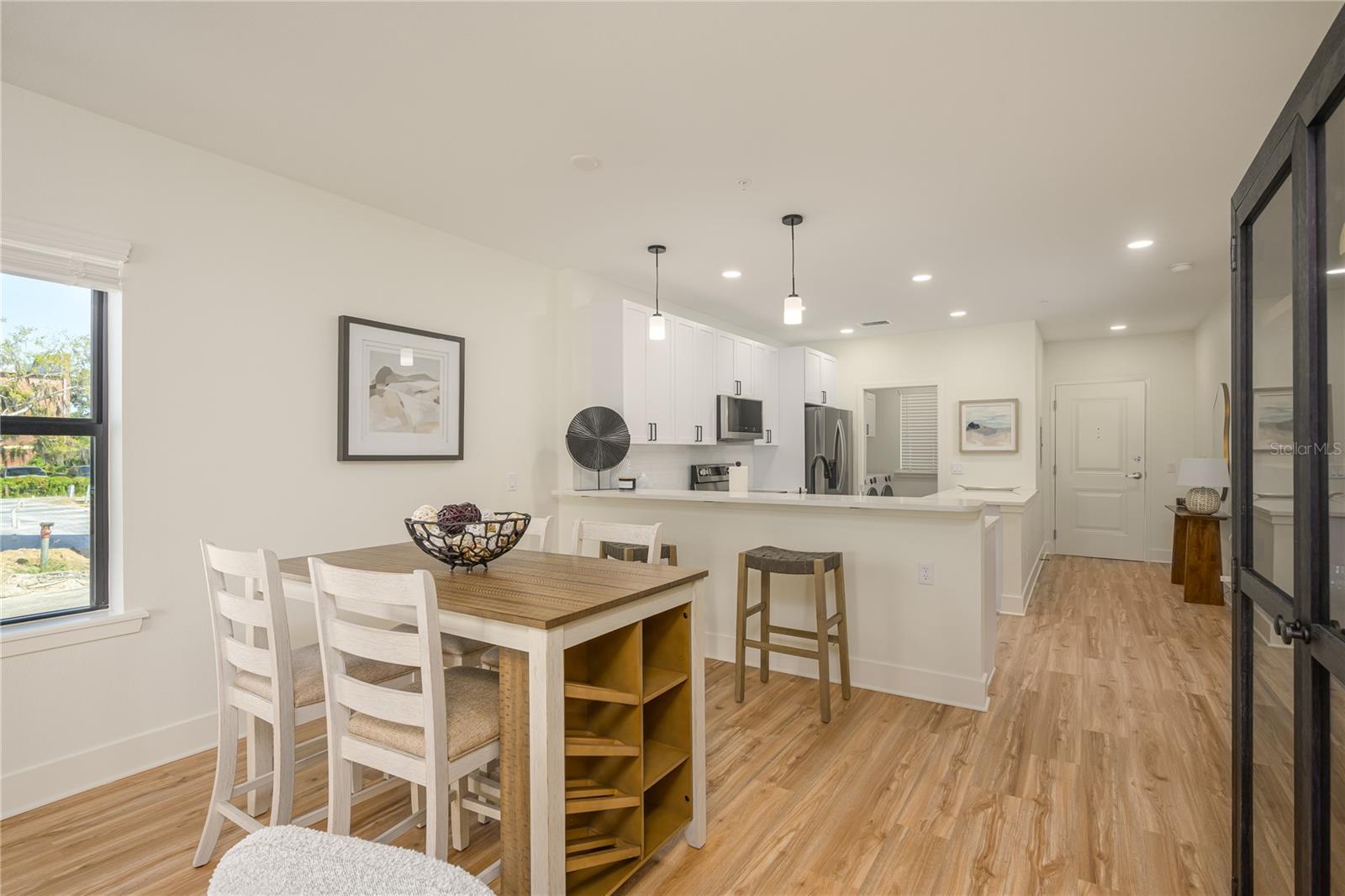 Image 28 of 31 For 415 1st Avenue 103-b