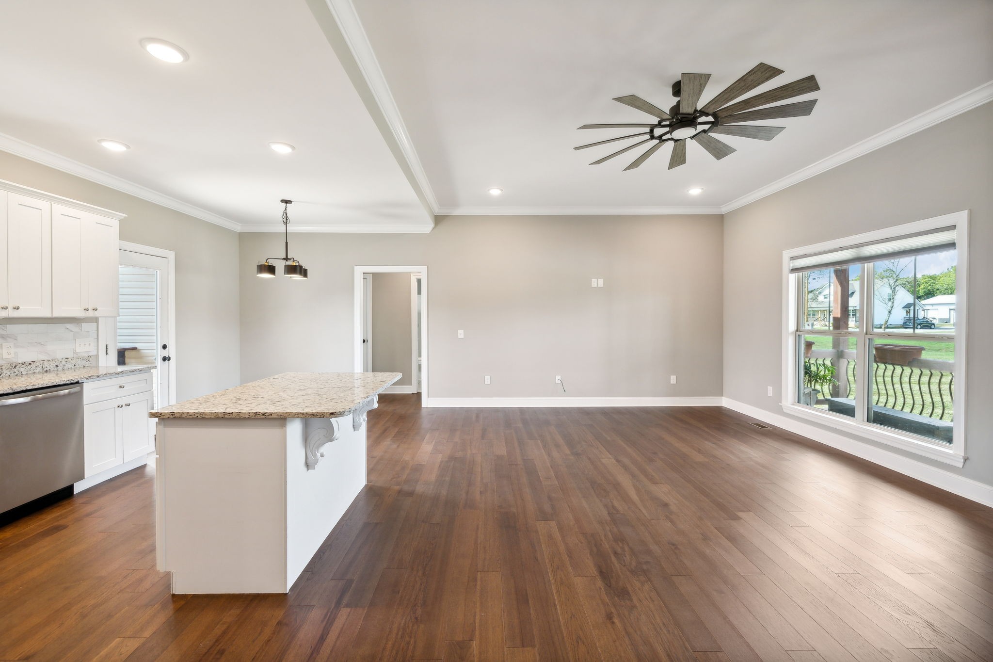 Image 12 of 69 For 6211 126th Street