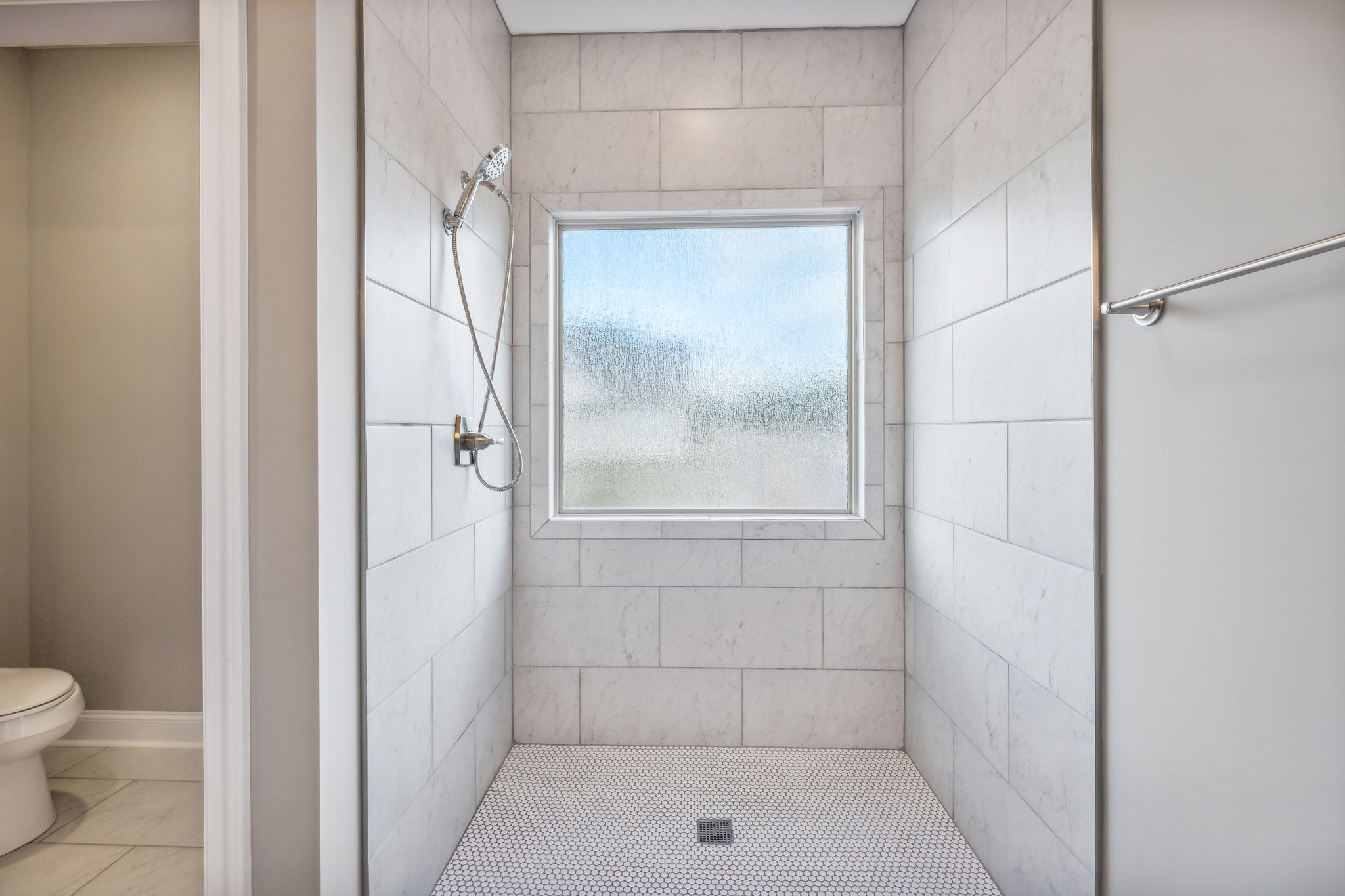 Image 22 of 69 For 6211 126th Street