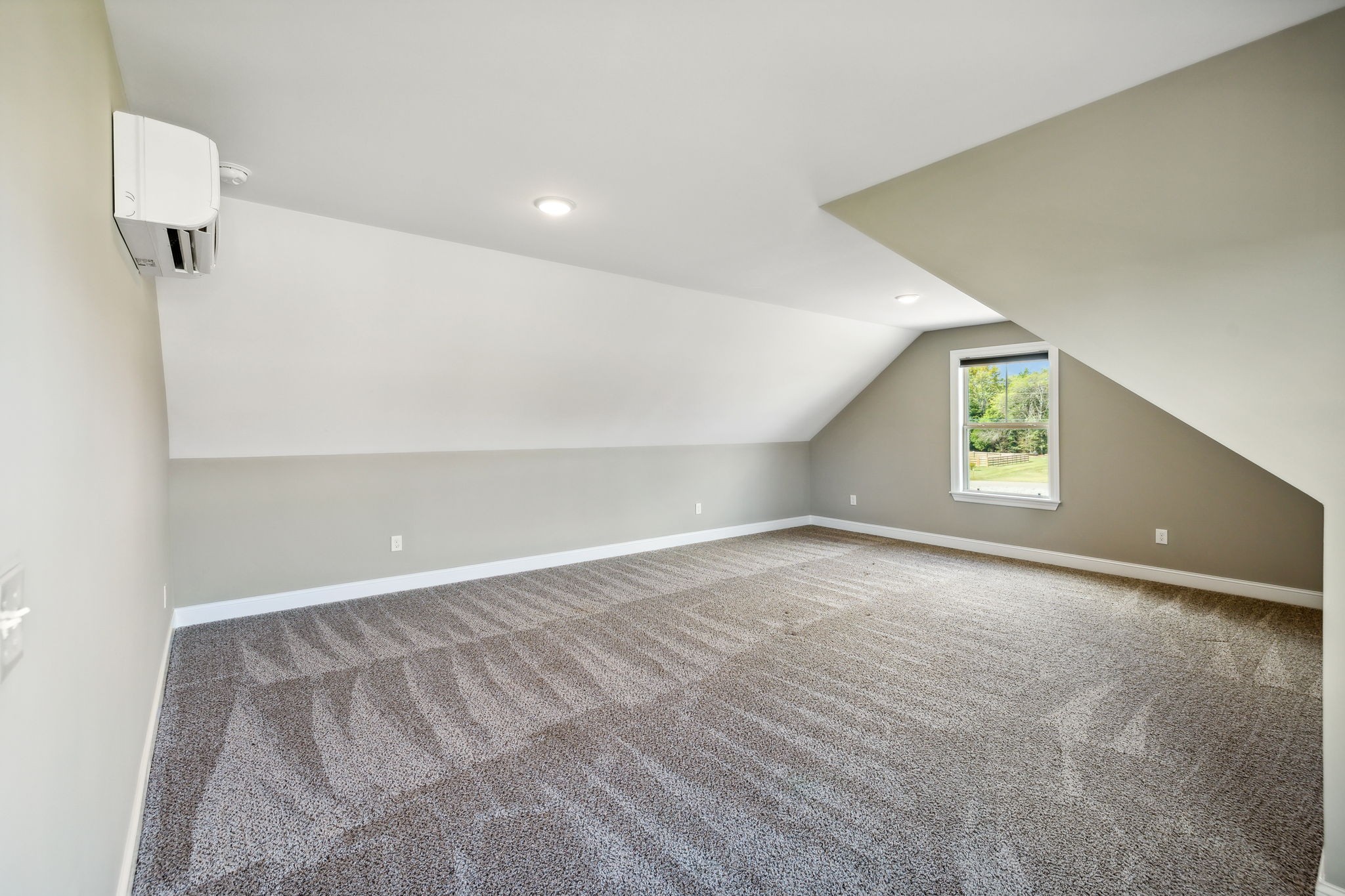 Image 34 of 69 For 6211 126th Street