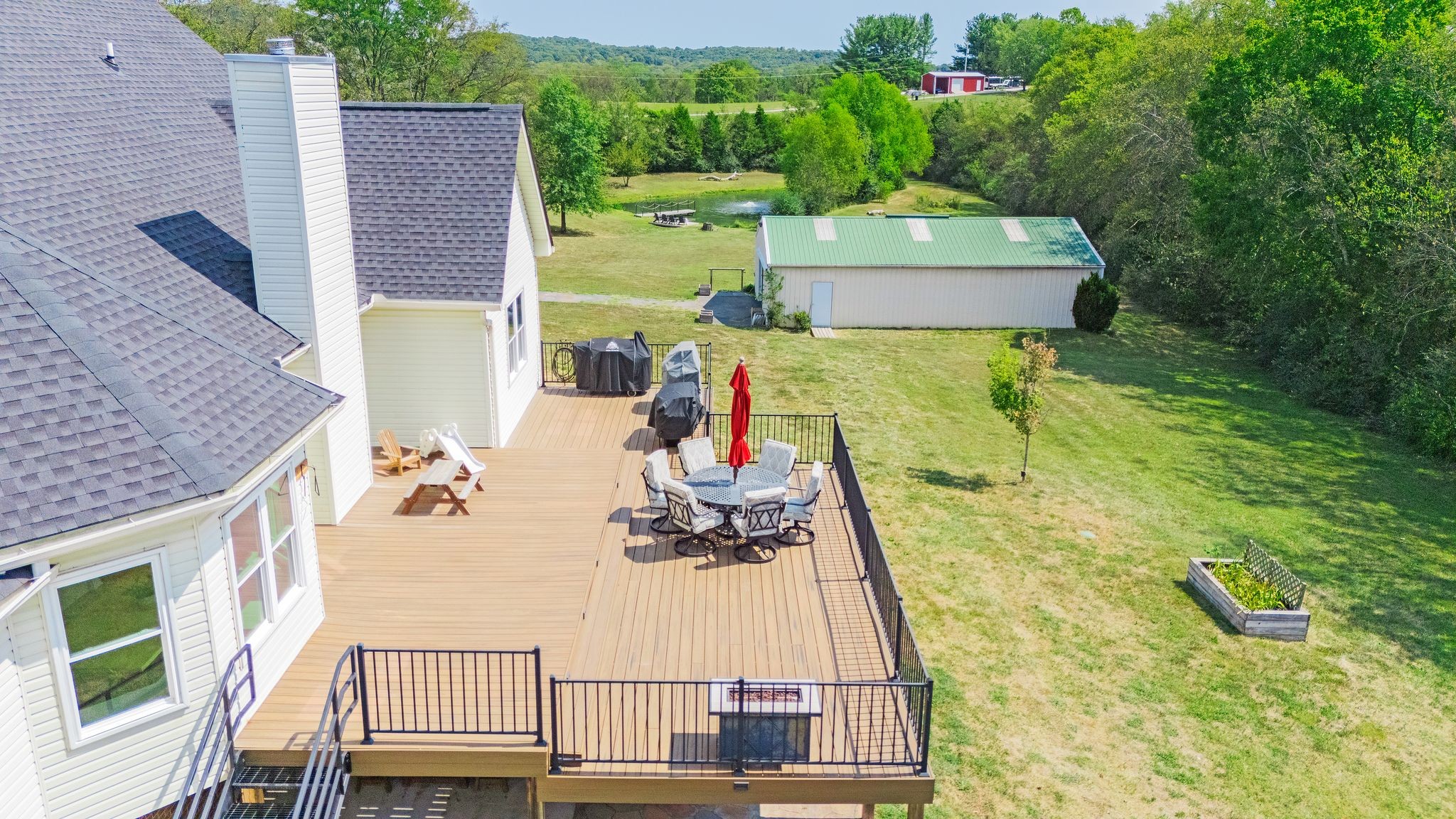 Image 13 of 39 For 8040 131st Lane