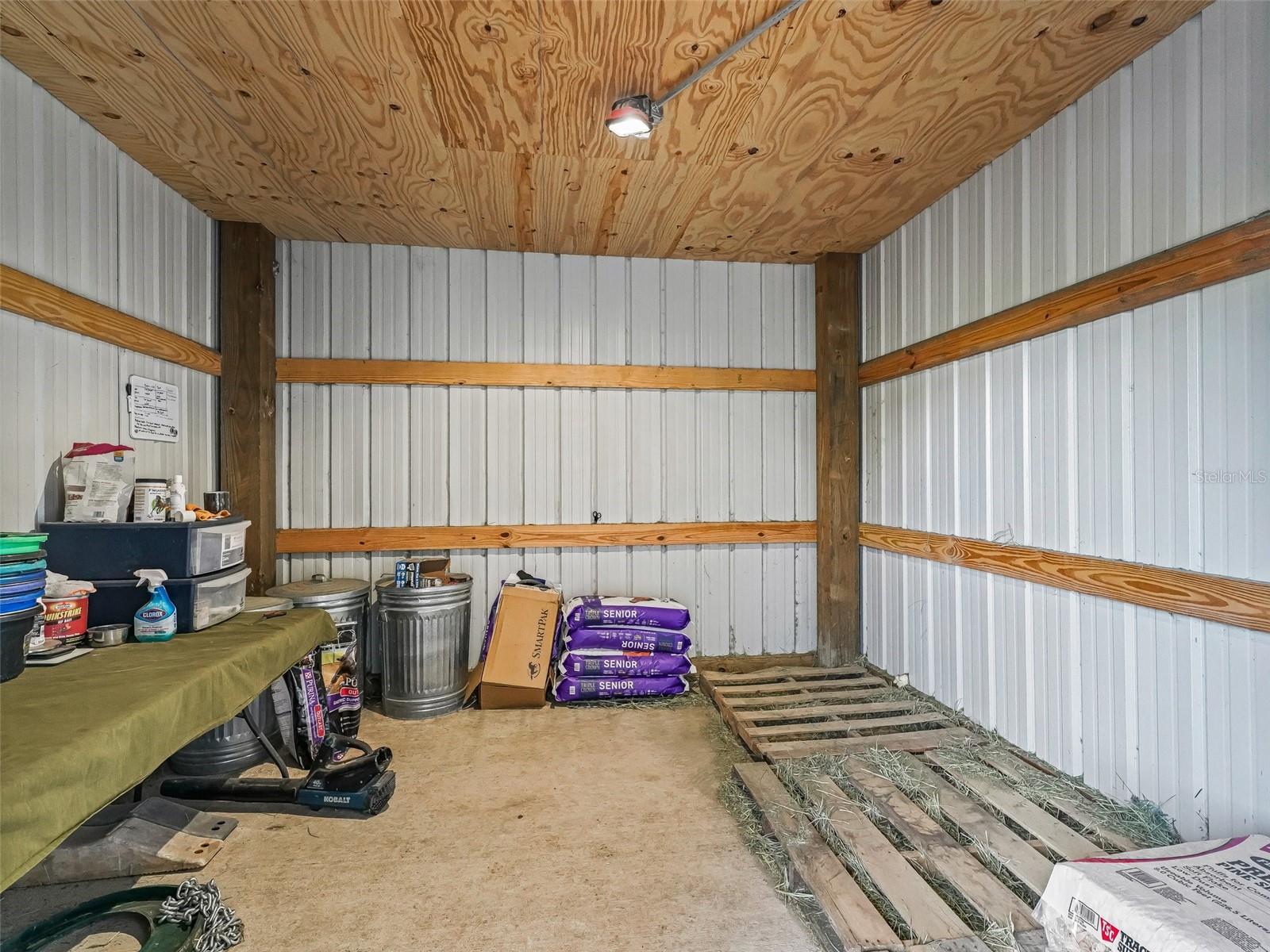 Image 31 of 39 For 5330 111th Lane Road