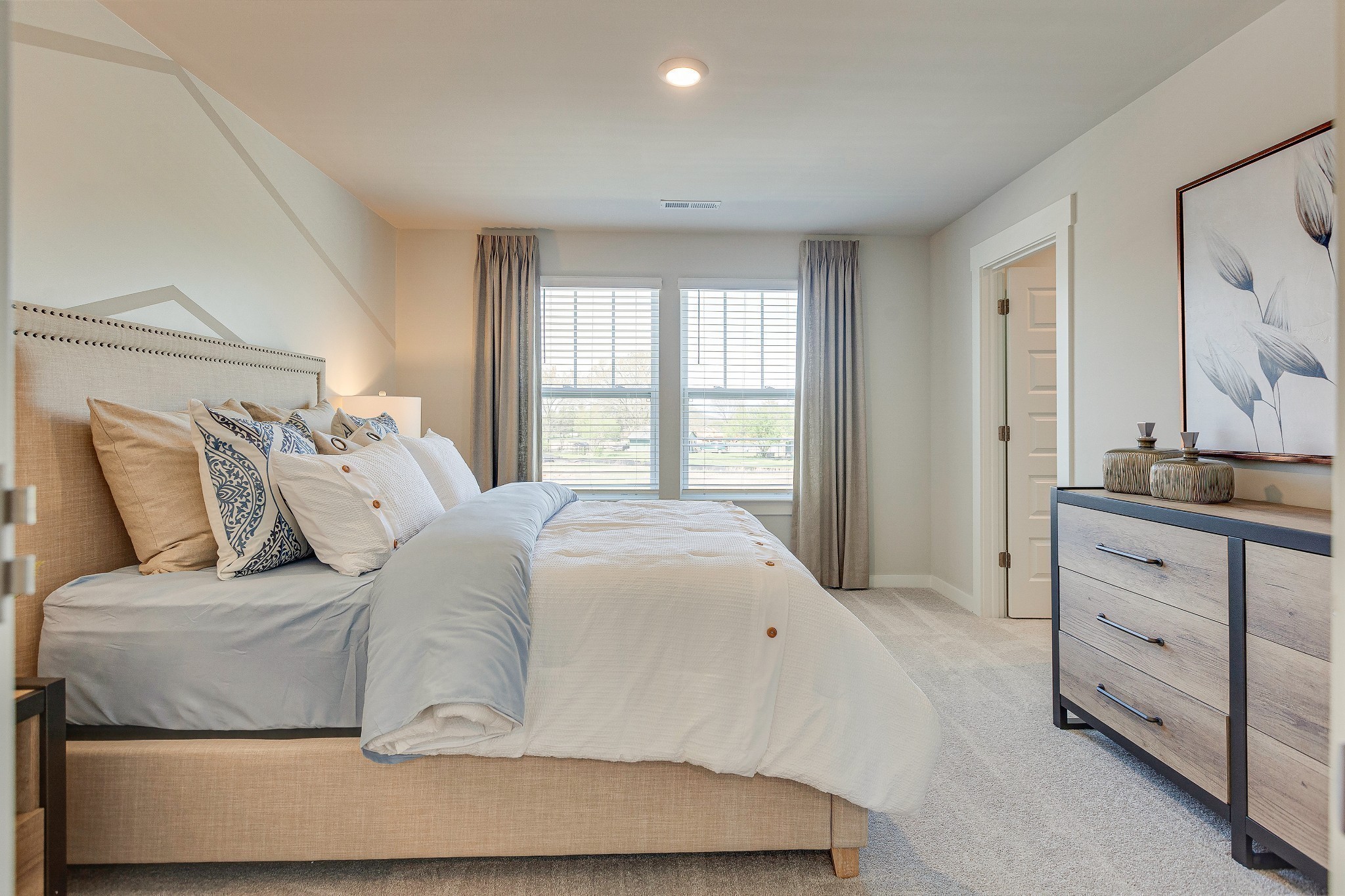 Image 21 of 25 For 8647 44th Terrace