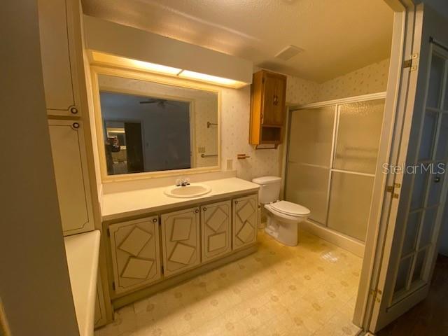 Image 20 of 28 For 1408 Torrey Pines Drive