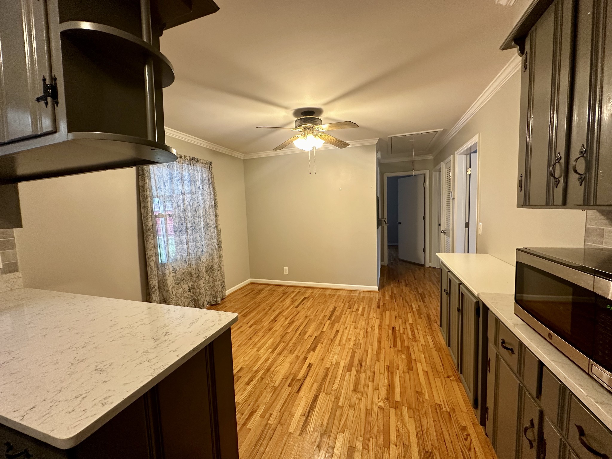 Image 10 of 20 For 4683 88th Lane