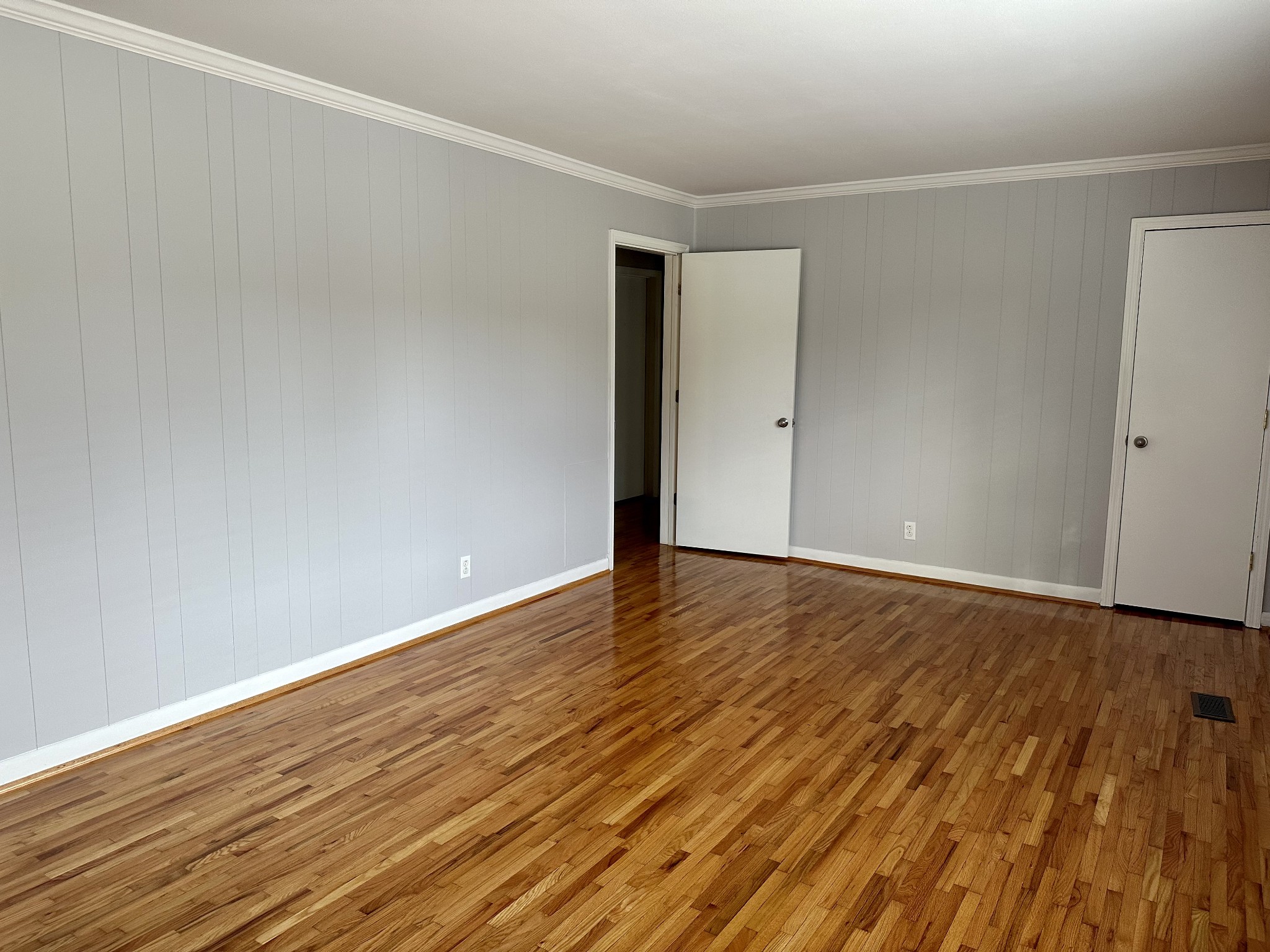 Image 4 of 20 For 4683 88th Lane