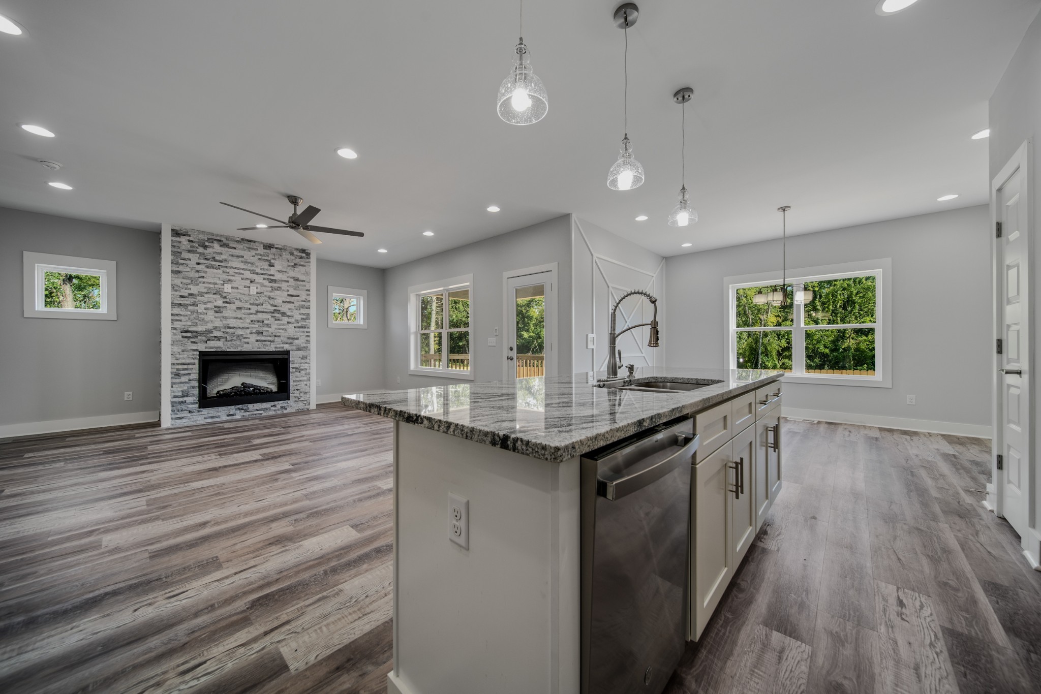 Image 11 of 58 For 3809 66th Street