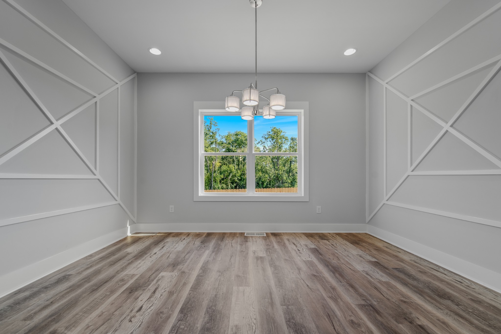 Image 13 of 58 For 3809 66th Street